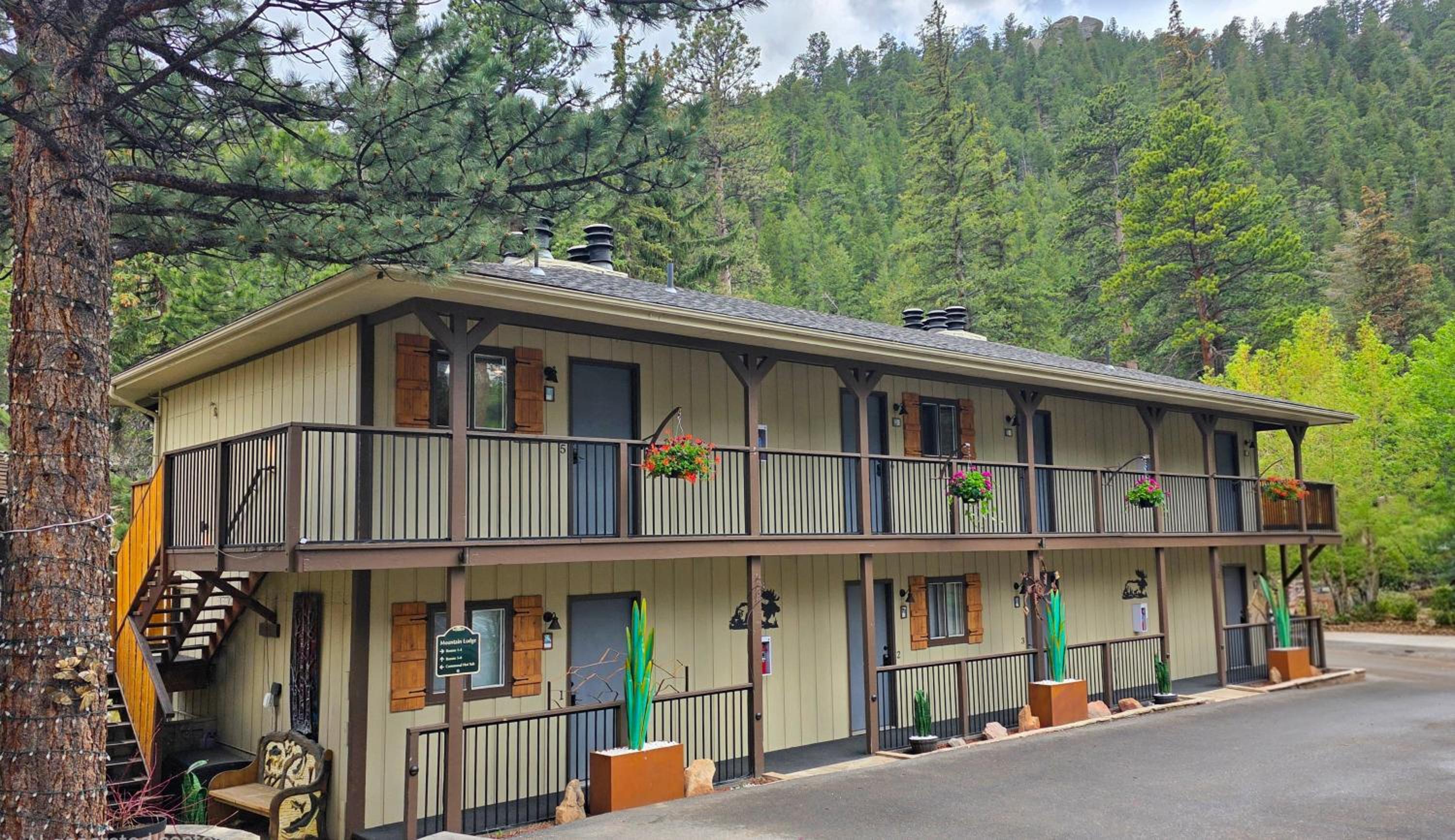 The Inn on Fall River & Fall River Cabins, Fotografia 15