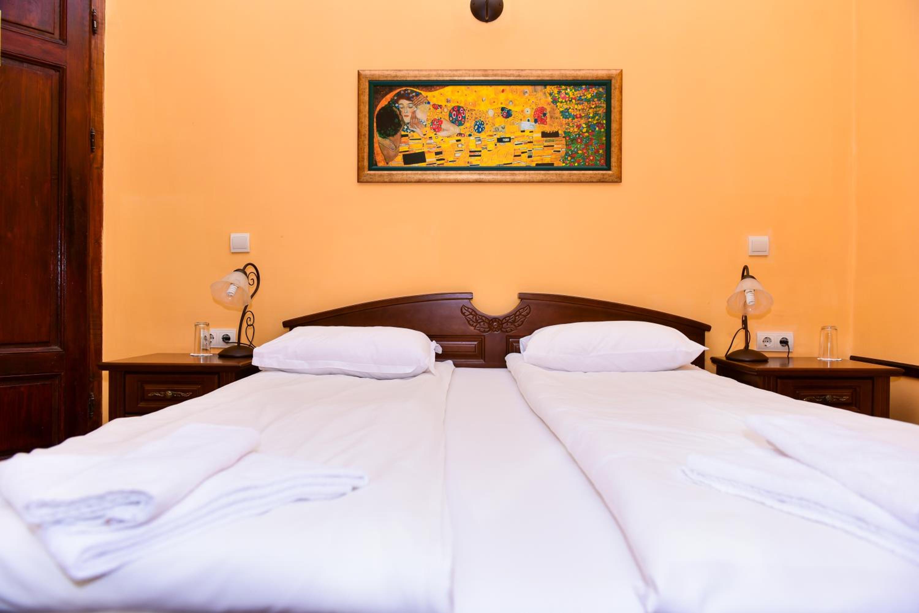 L'Opera Guest House