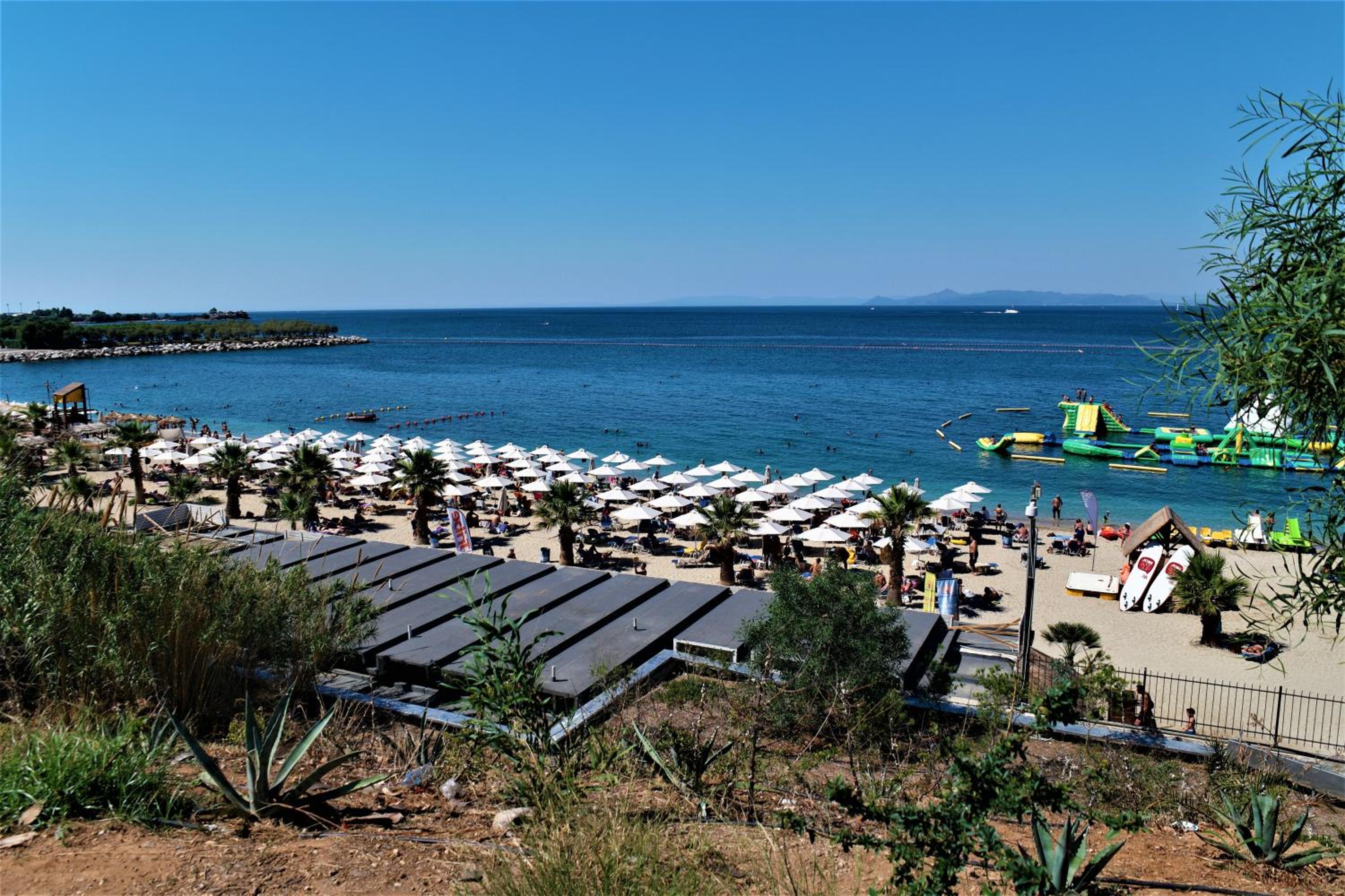 Zefyros Super Cool Apartments next to Alimos Riviera