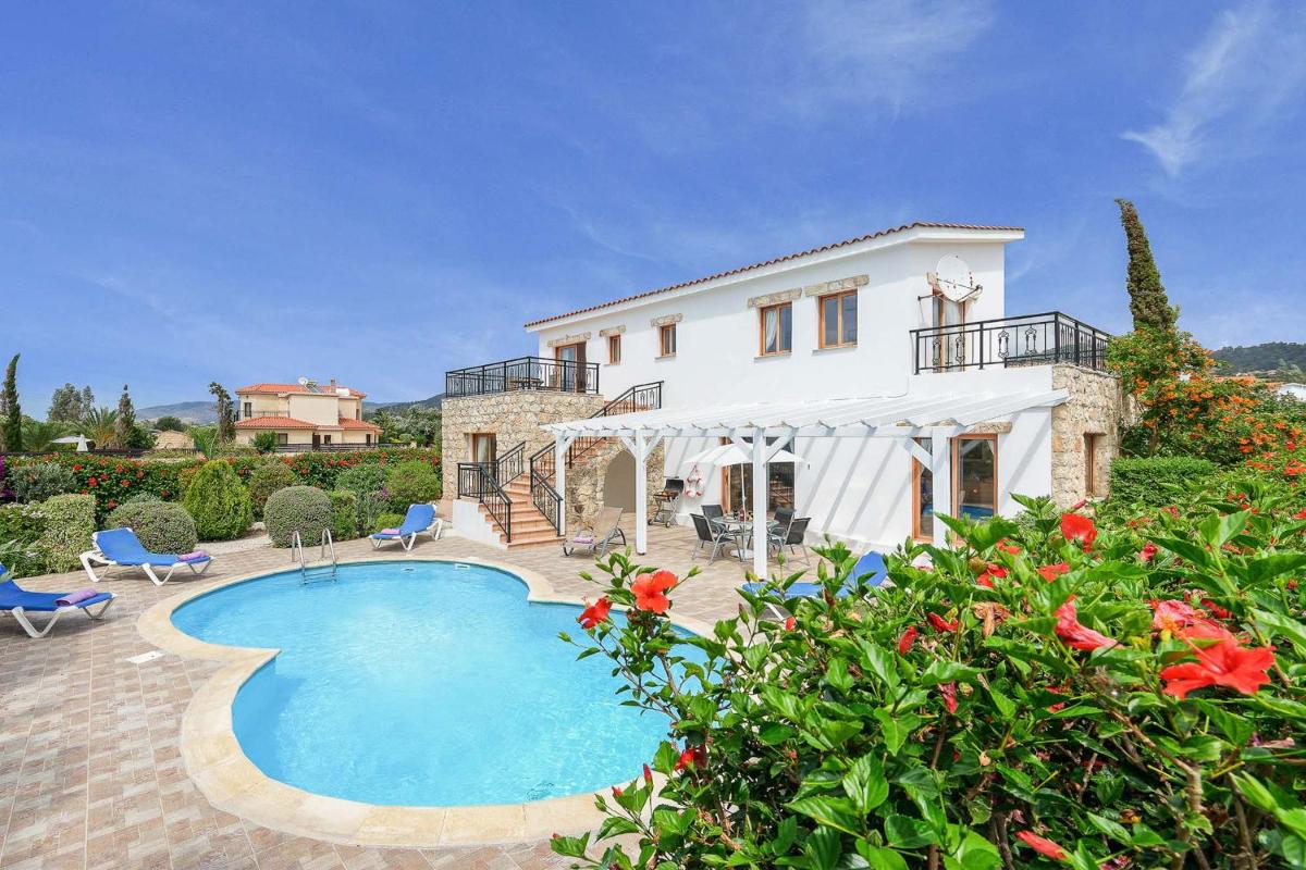 Argaka Beach Villa view 3