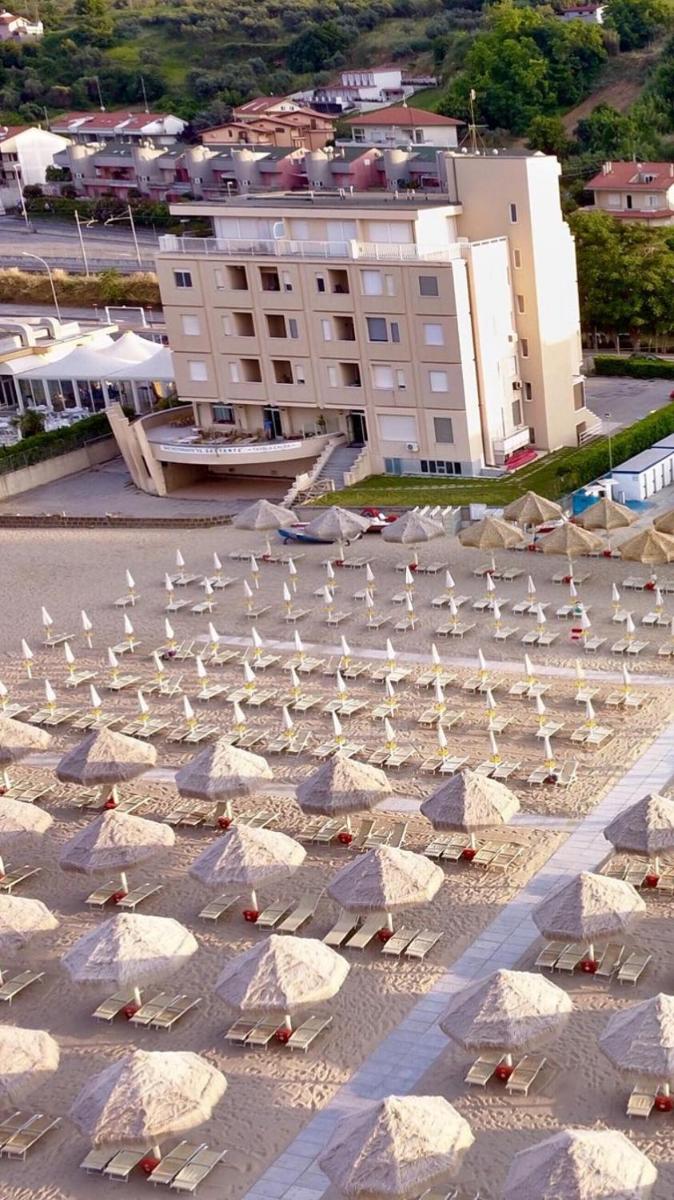 Bilocale in riva al mare view 3