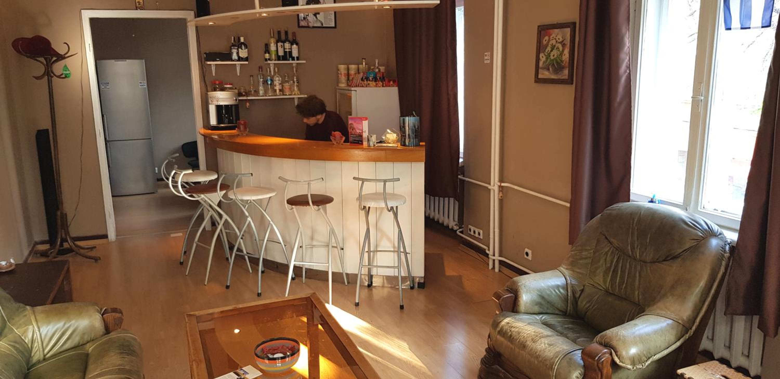 TOP center - very comfortable private room