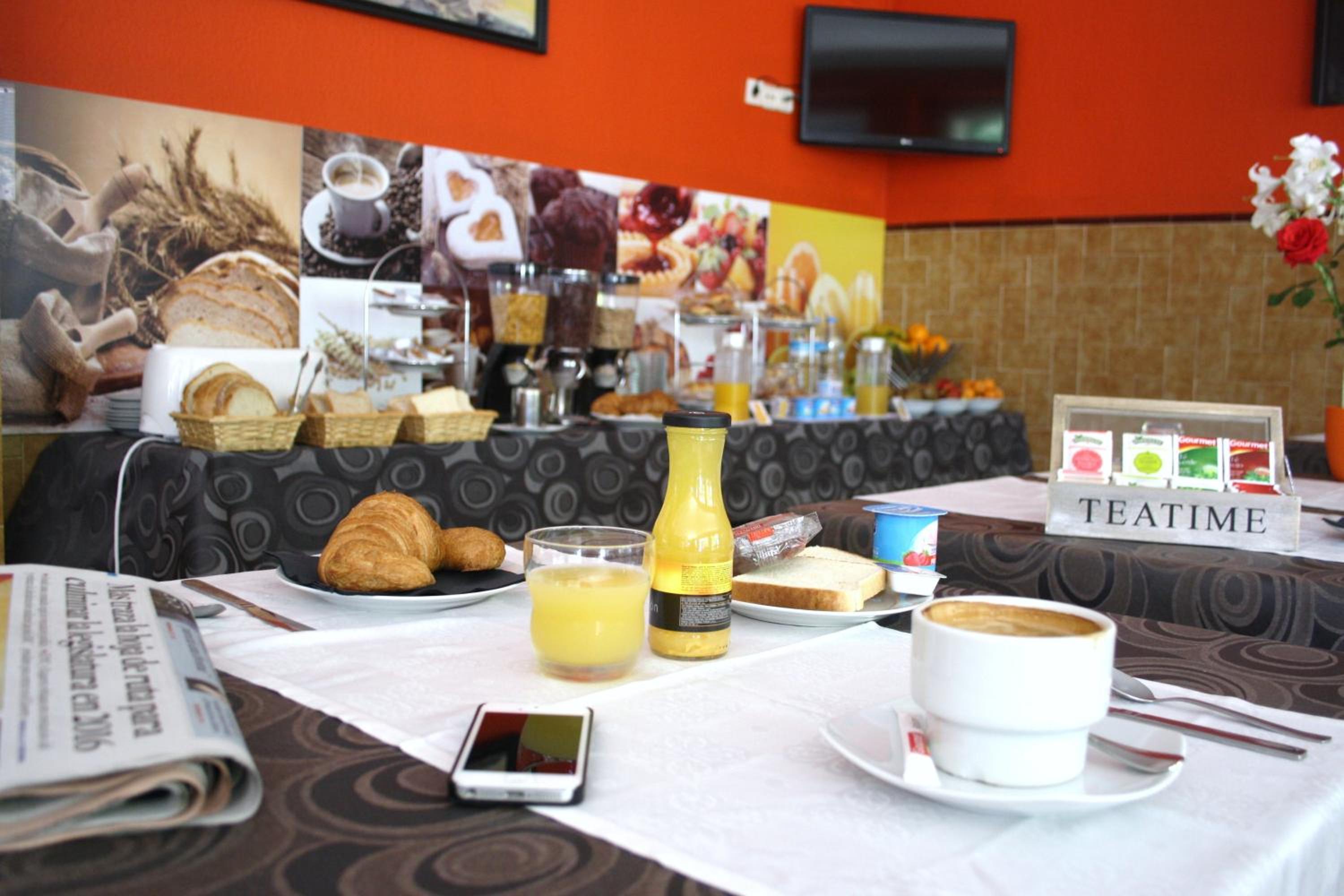 Hostal Sanmar