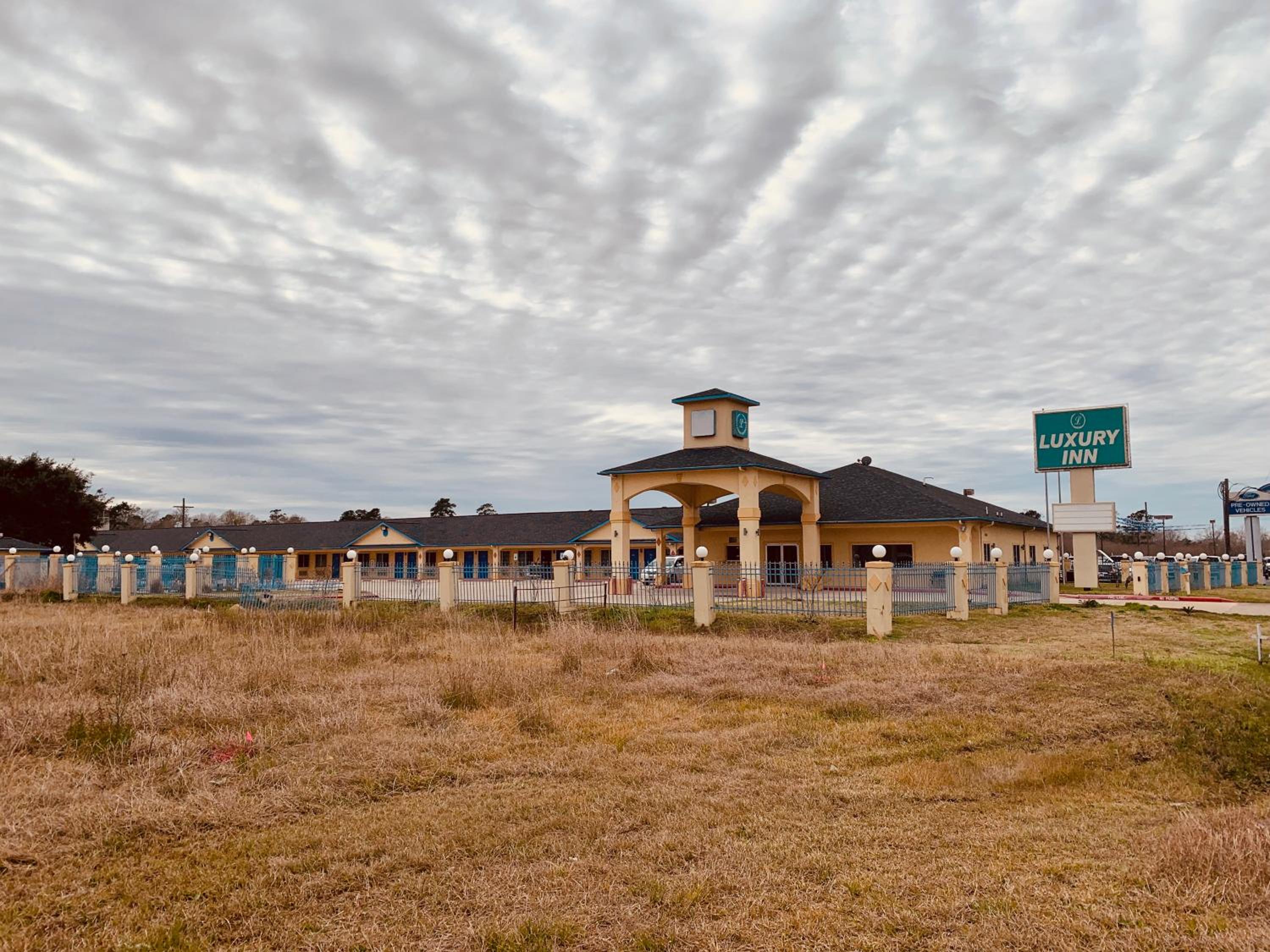 Luxury Inn Liberty
