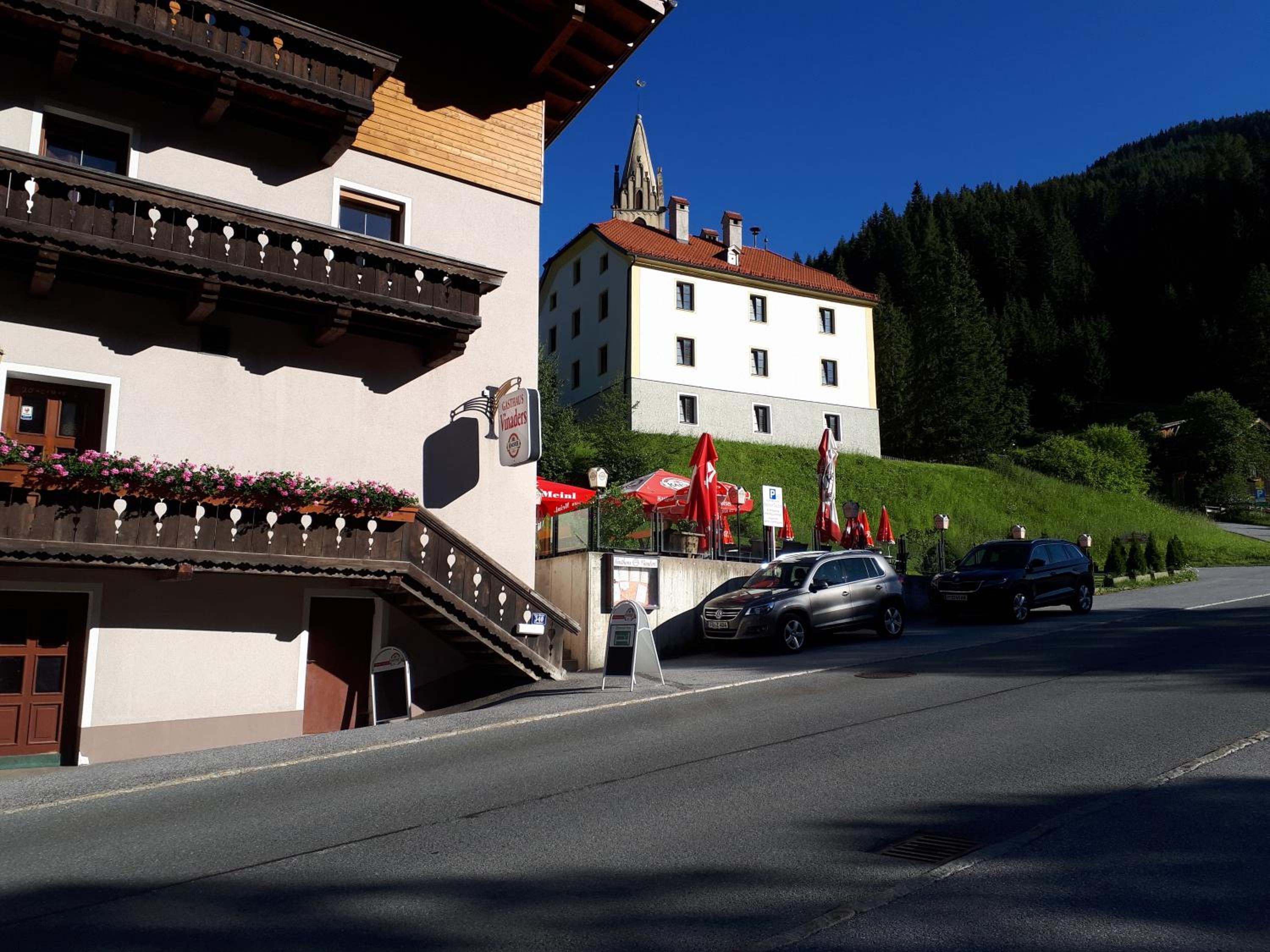 Photo 44