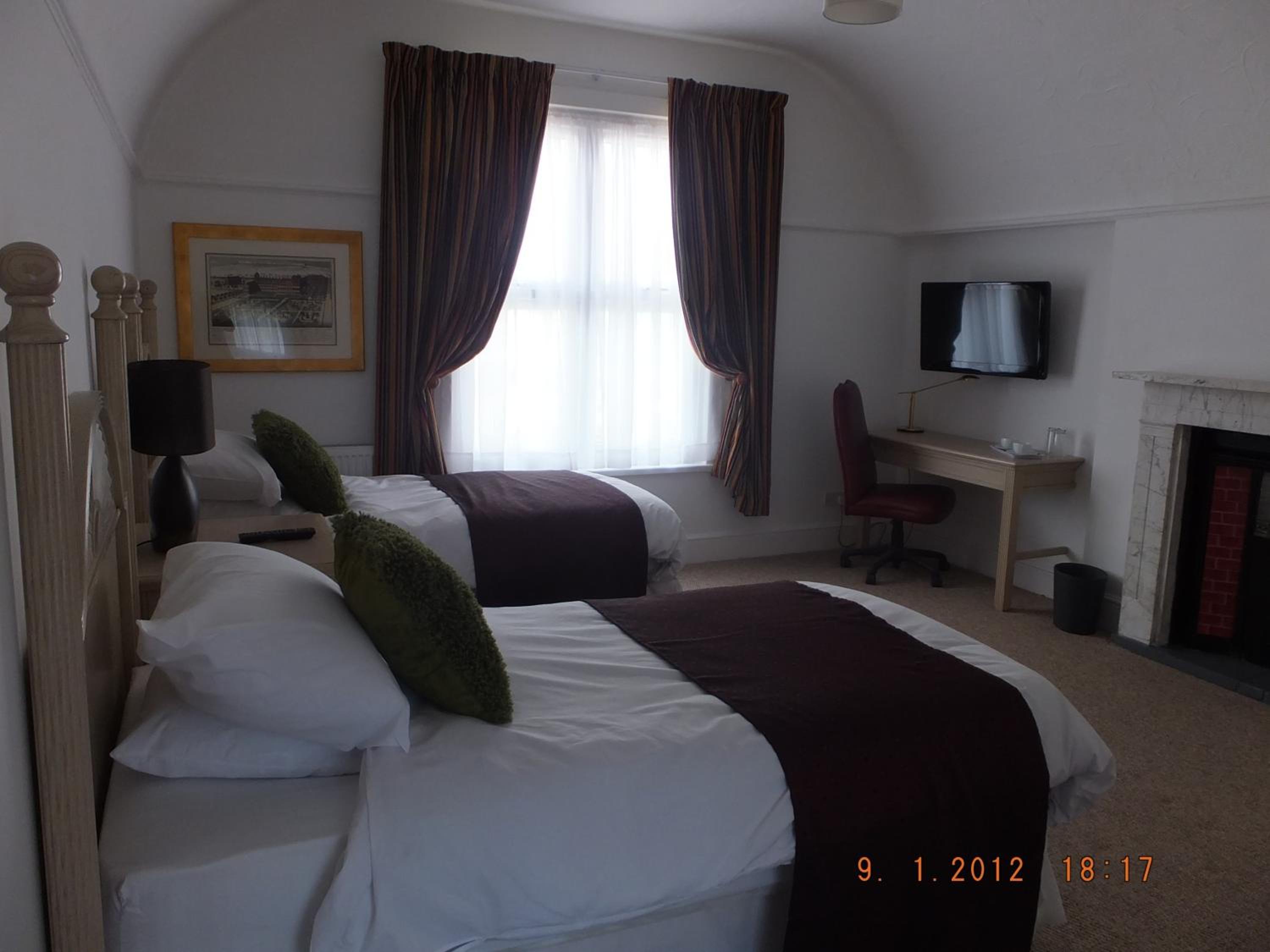 Jessamine House Hotel