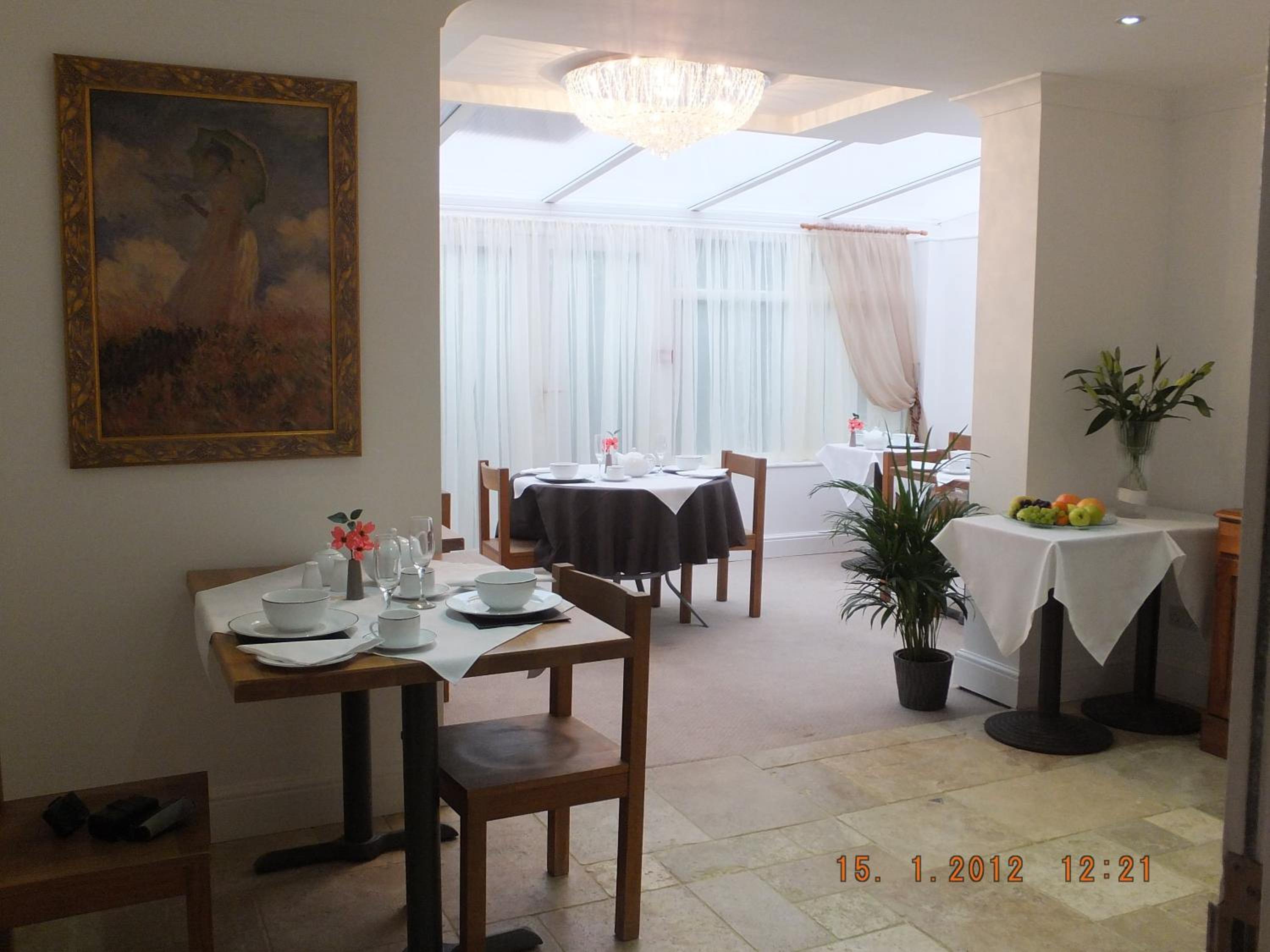 Jessamine House Hotel