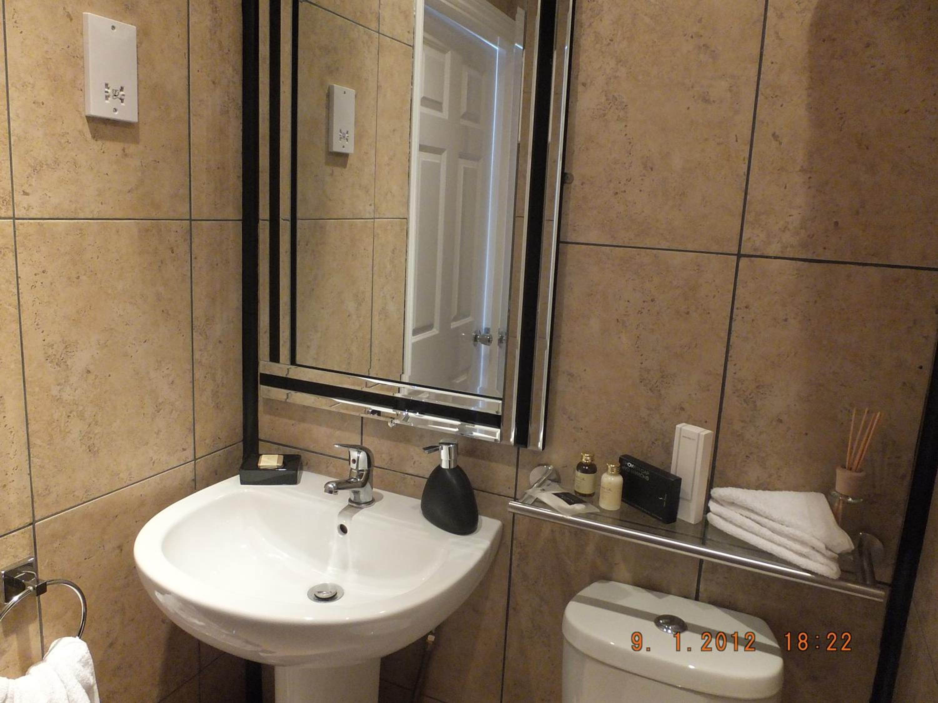 Jessamine House Hotel