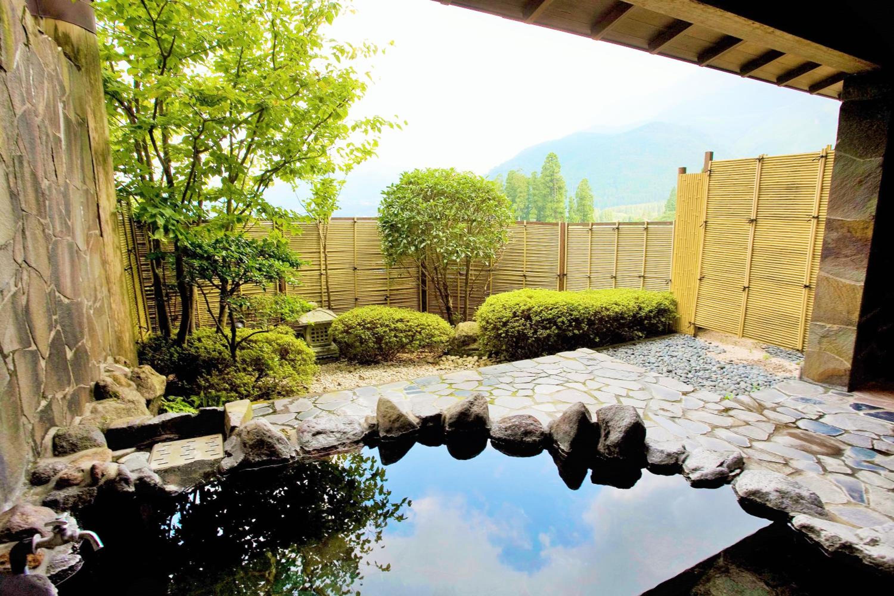 Shiki Resort Yunoka Yufuin view 4