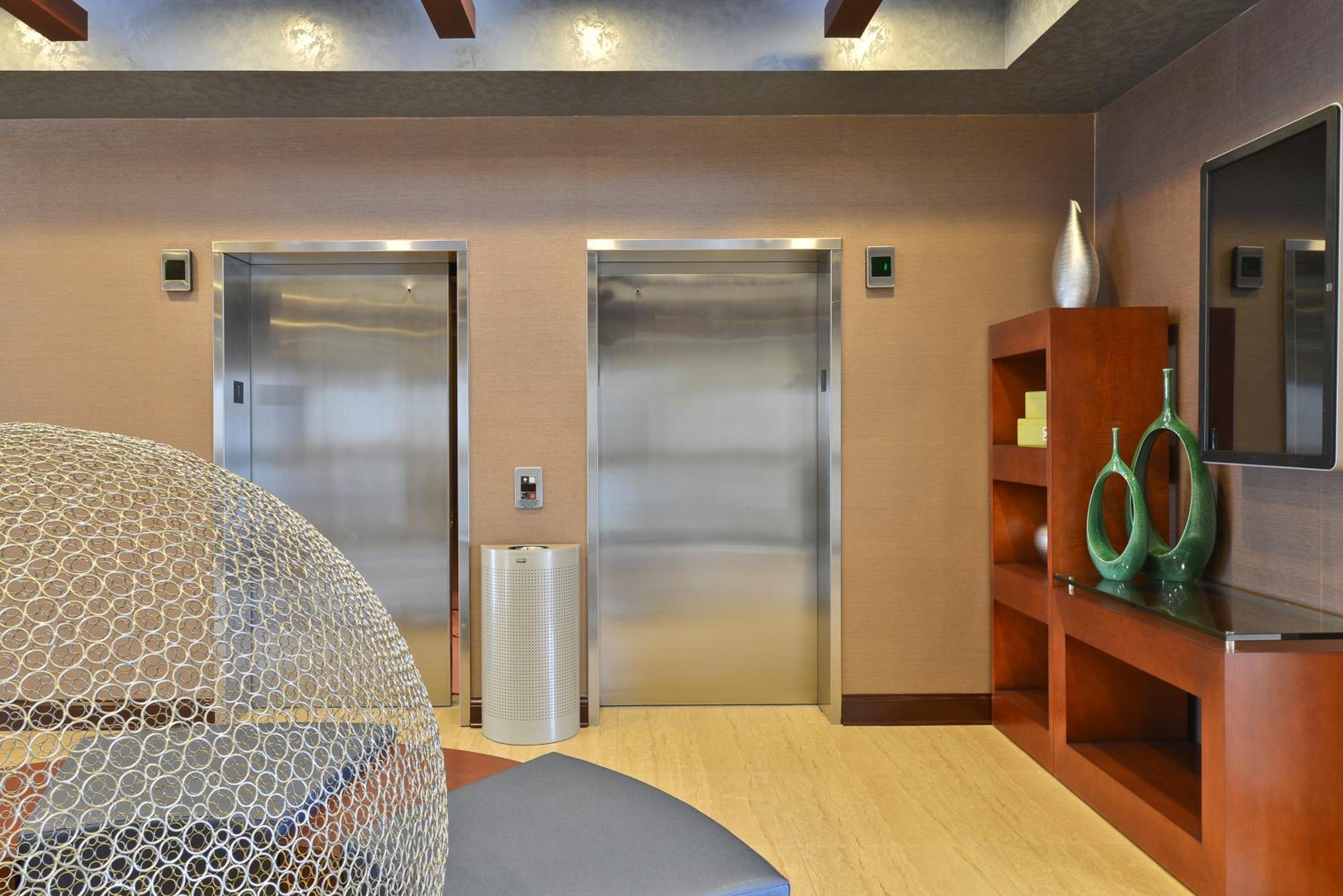 Wyndham Garden Elk Grove Village - O'Hare - Property Image 18