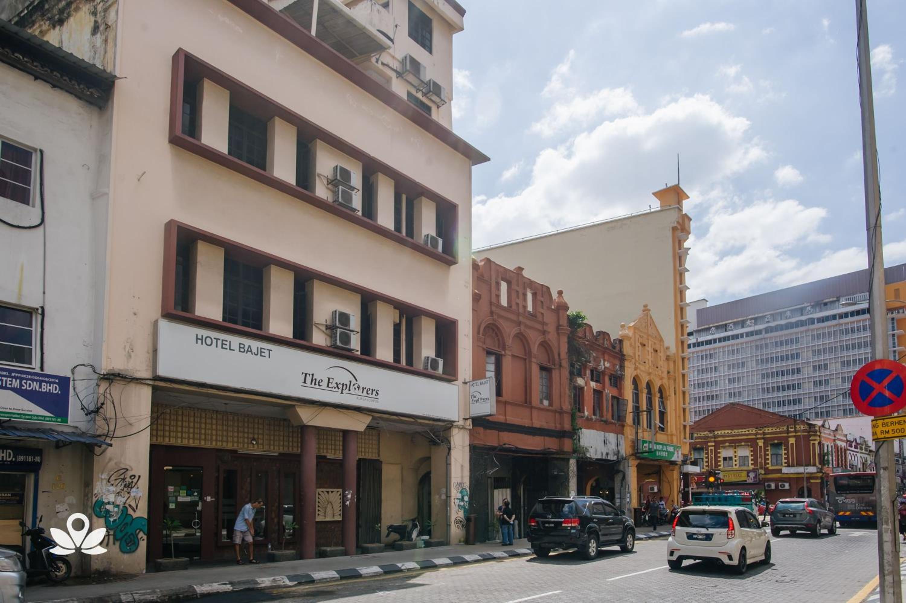 The Explorers Guesthouse and Hostel