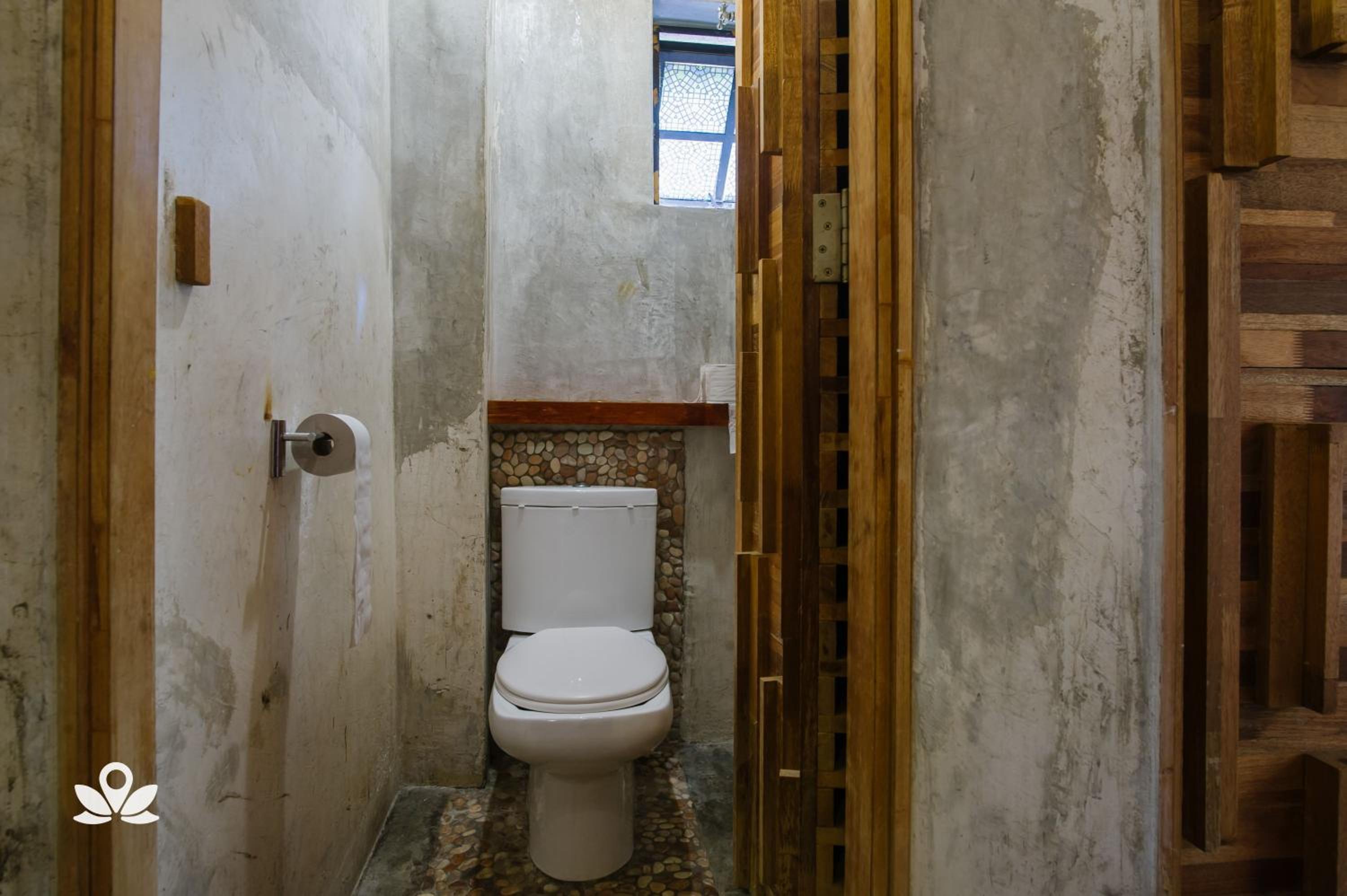 The Explorers Guesthouse and Hostel