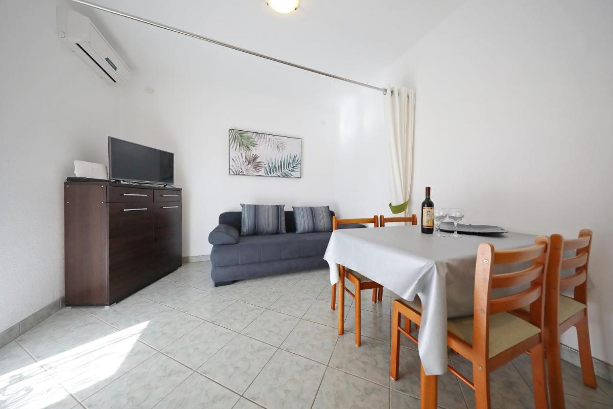 Apartmani Nada Super view 5