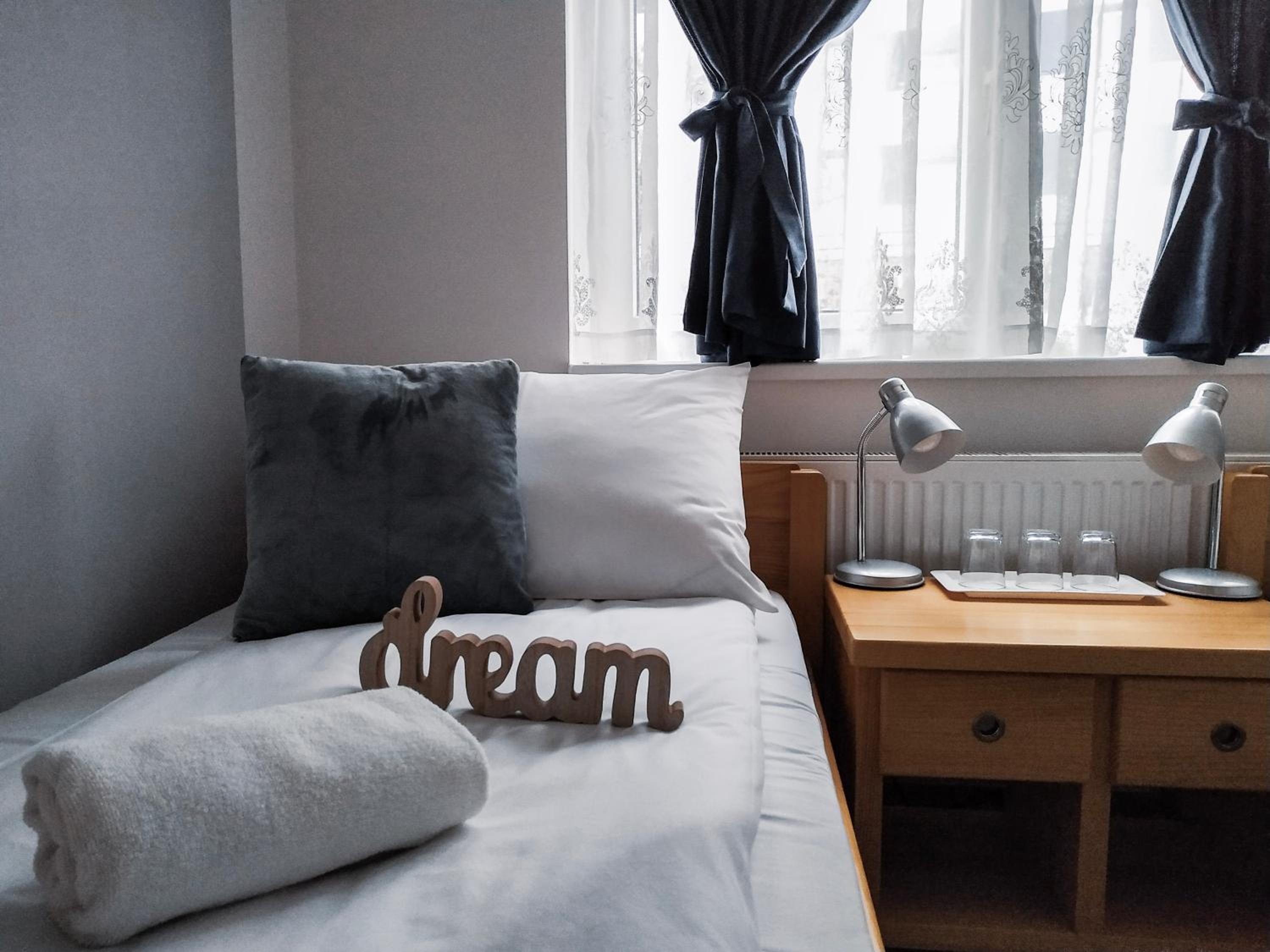 Bloom Inn