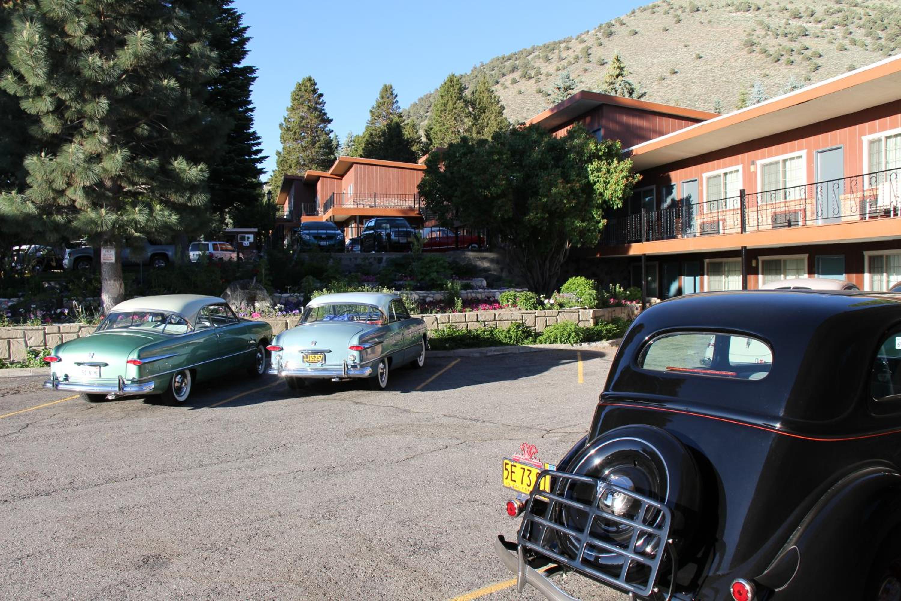 Lake View Lodge
