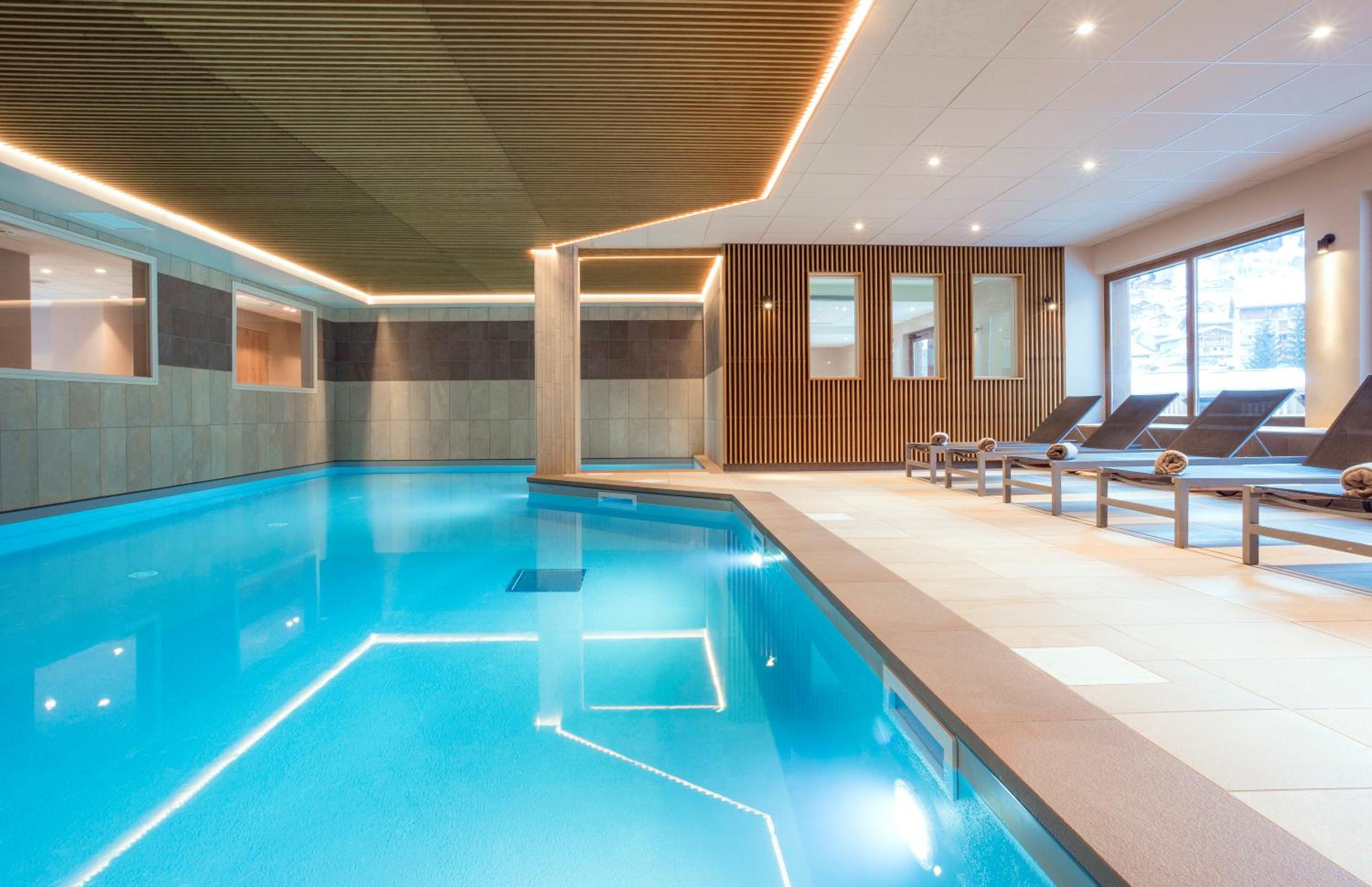 indoor pool