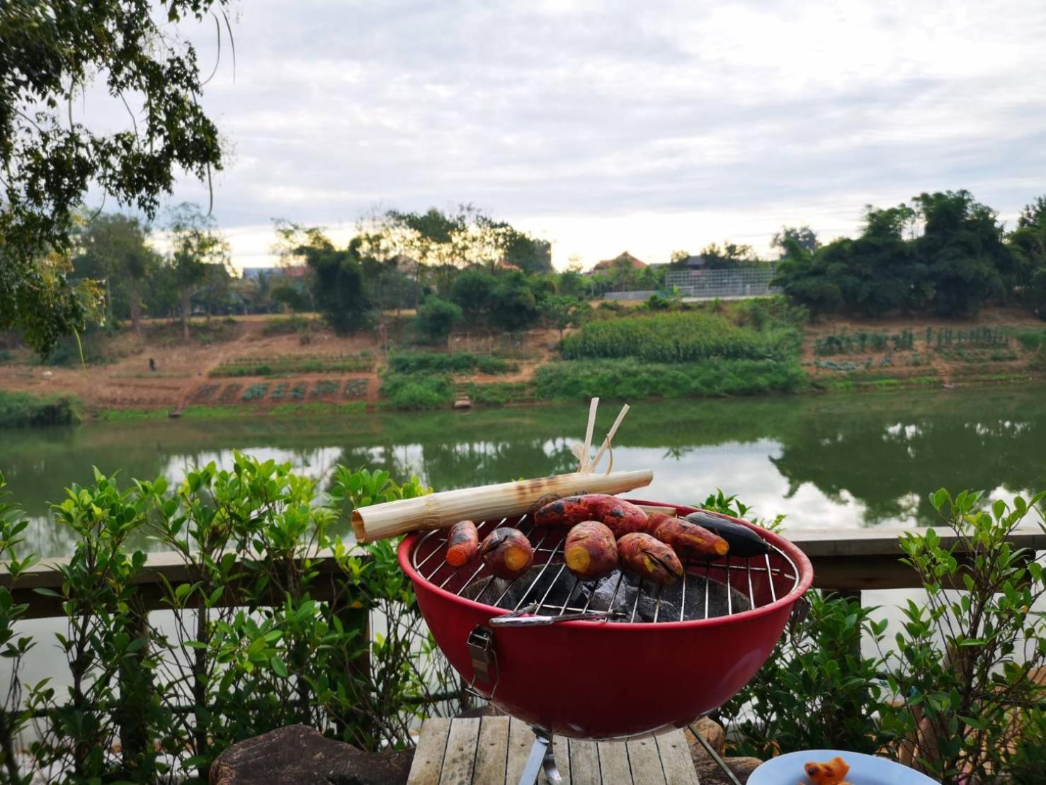Nan Rim Nam Resort