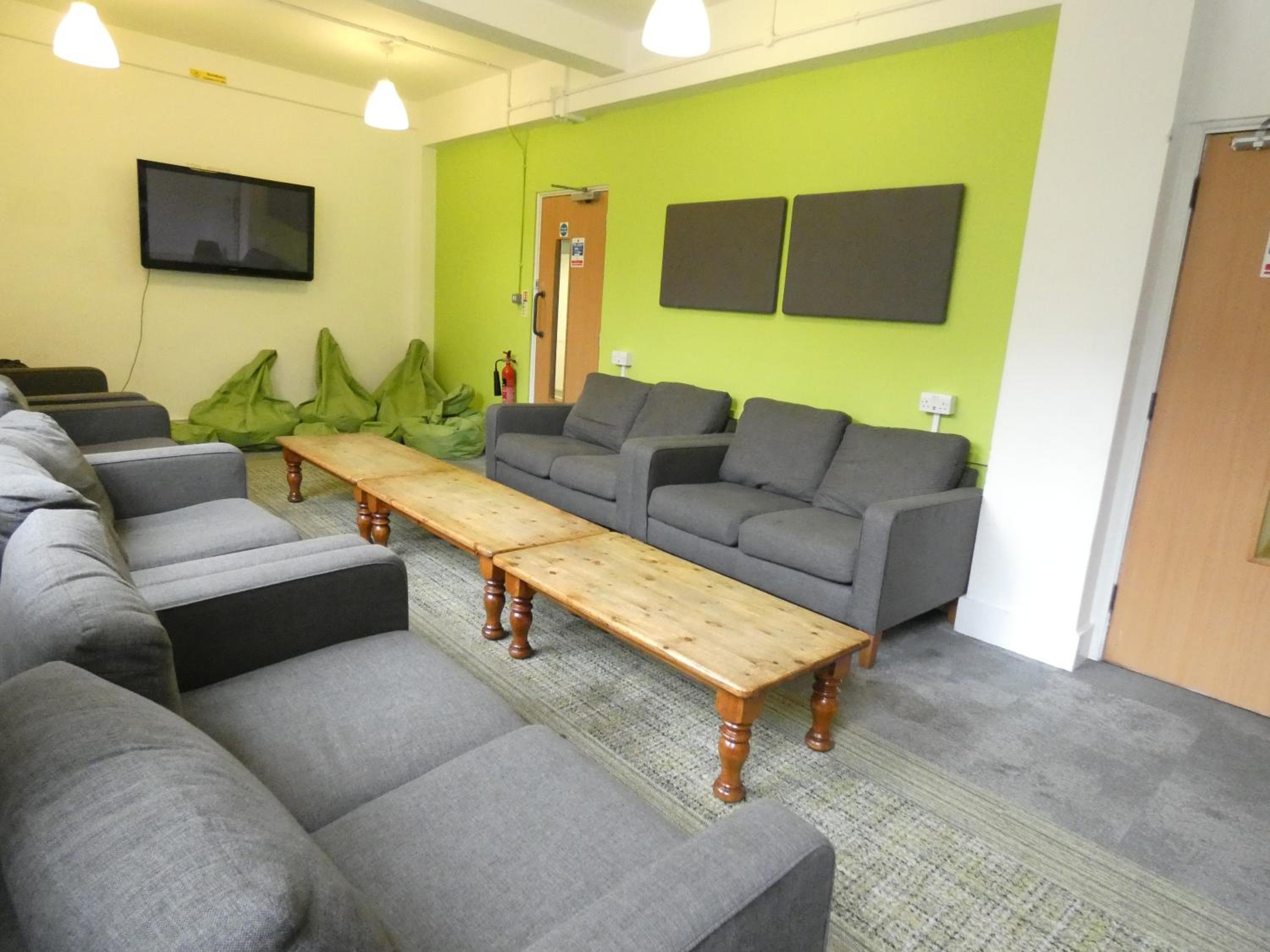 Bowden Court (Notting Hill)
