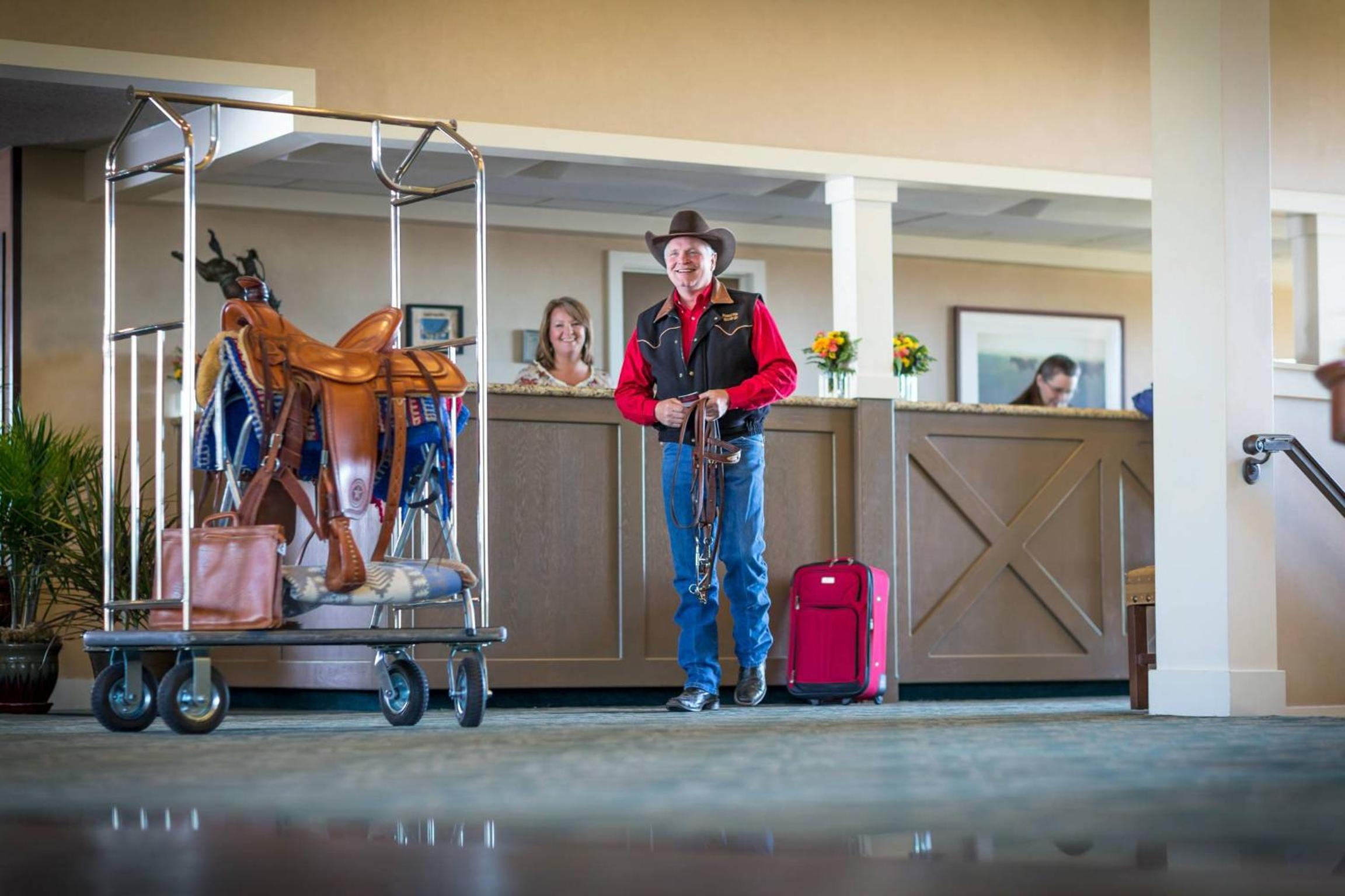 Pendleton Vacations - Red Lion Hotel Pendleton - Property Image 3