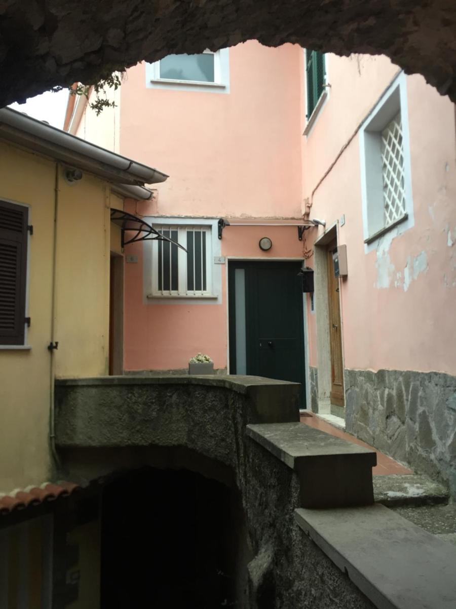 Red House en Tivegna