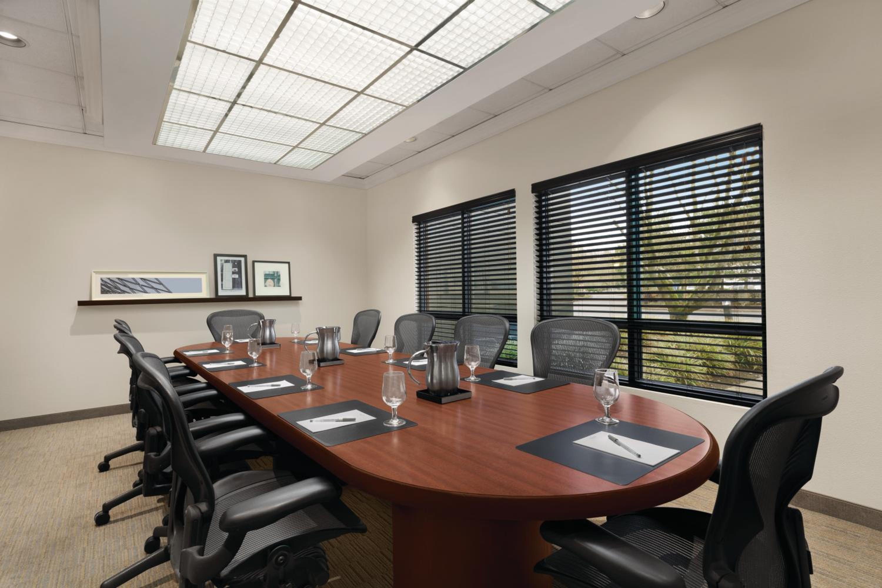 Seattle Vacations - Country Inn  Suites by Radisson, Seattle-Bothell, WA - Property Image 2