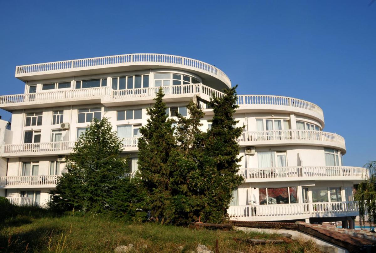 hotel building