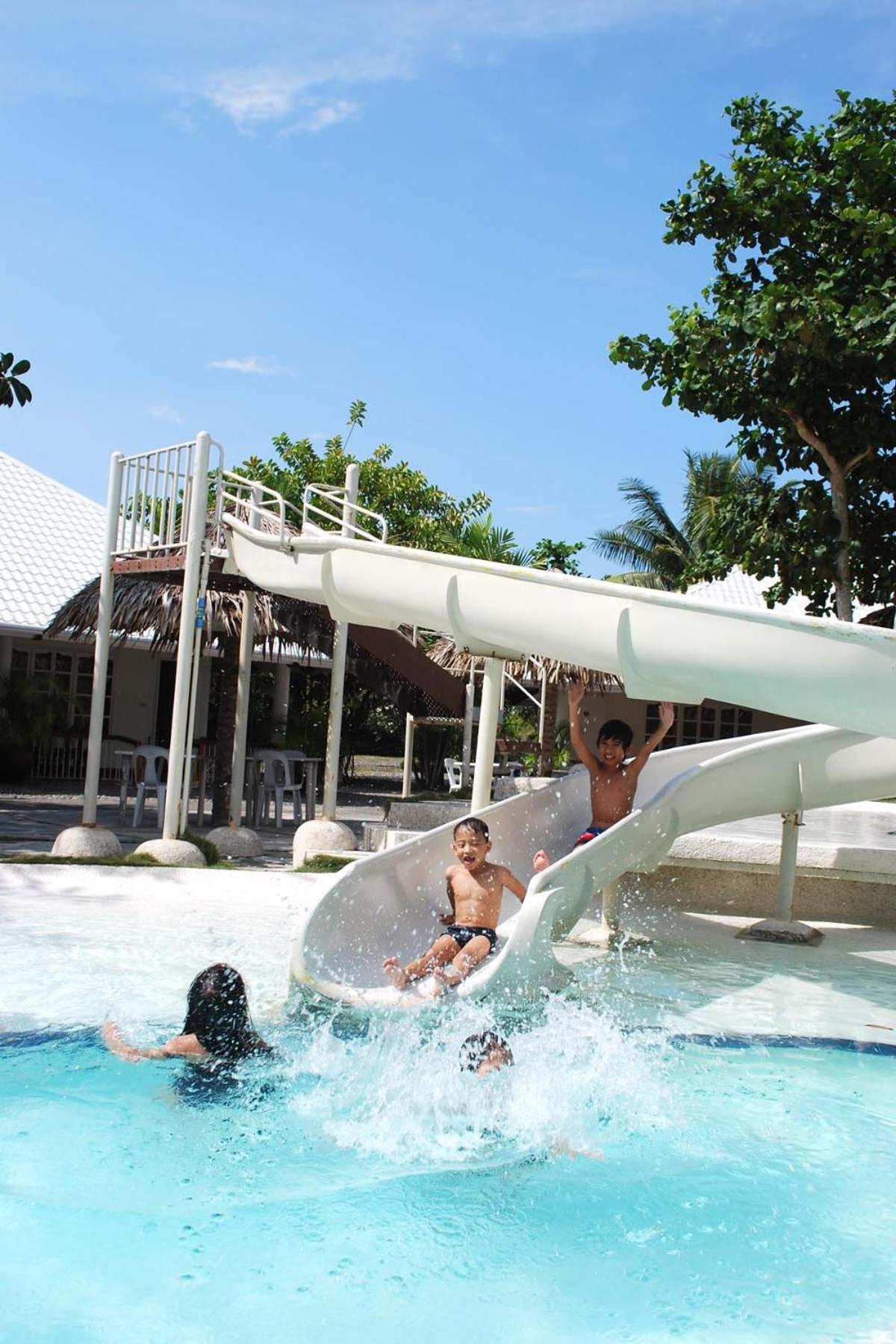 Almont Inland Resort