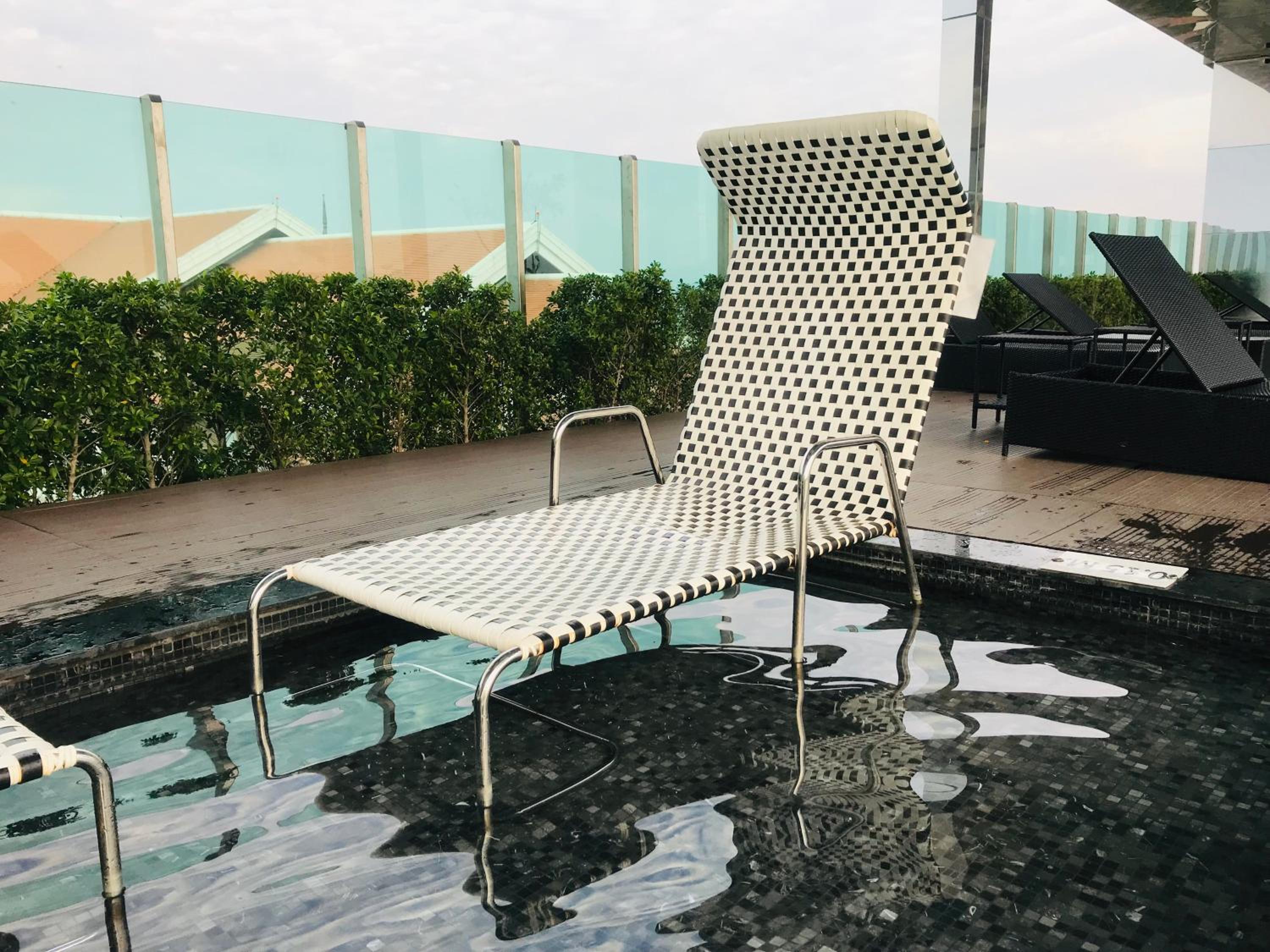 Astra Suites Central