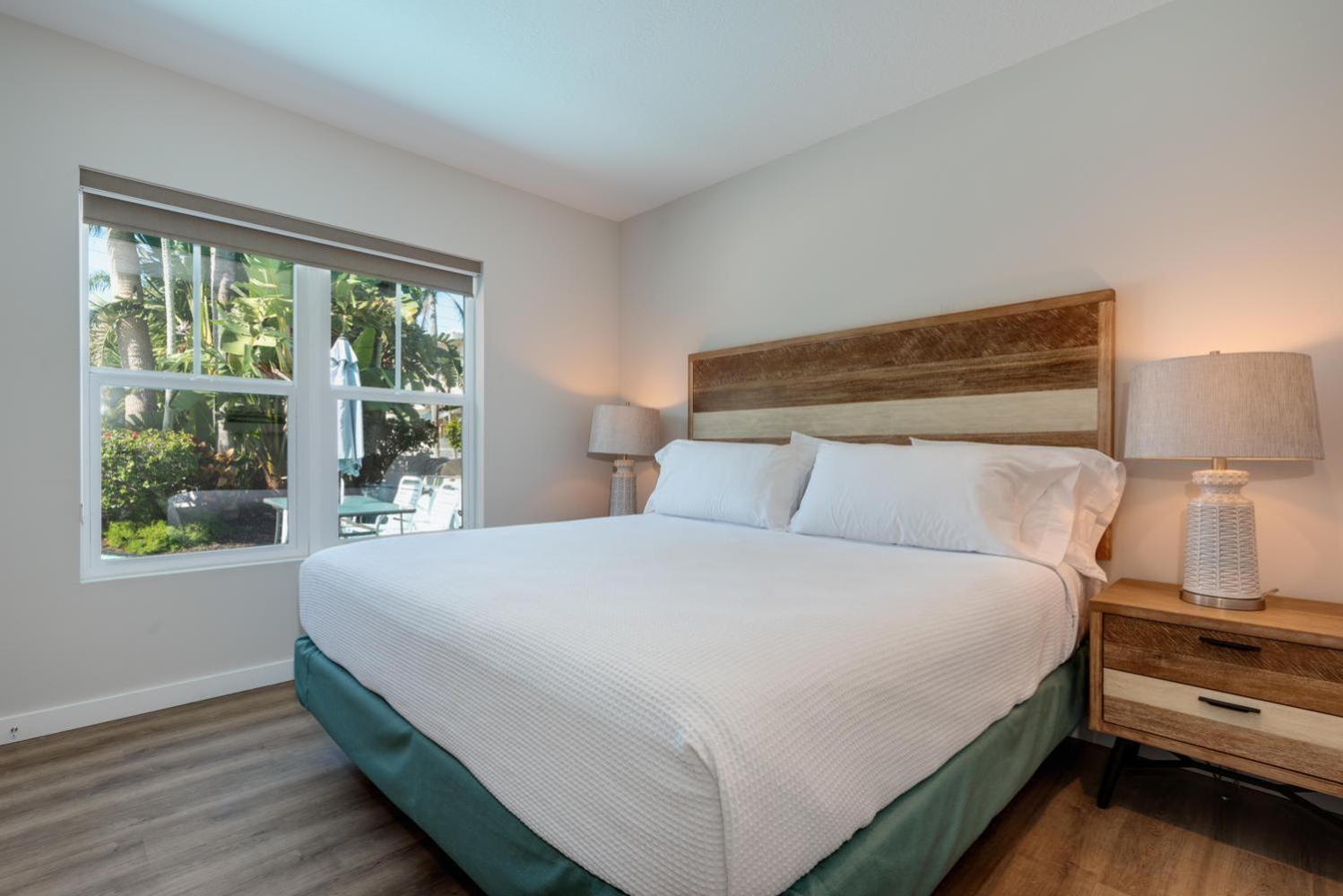 Escape Coastal Resort on Casey Key