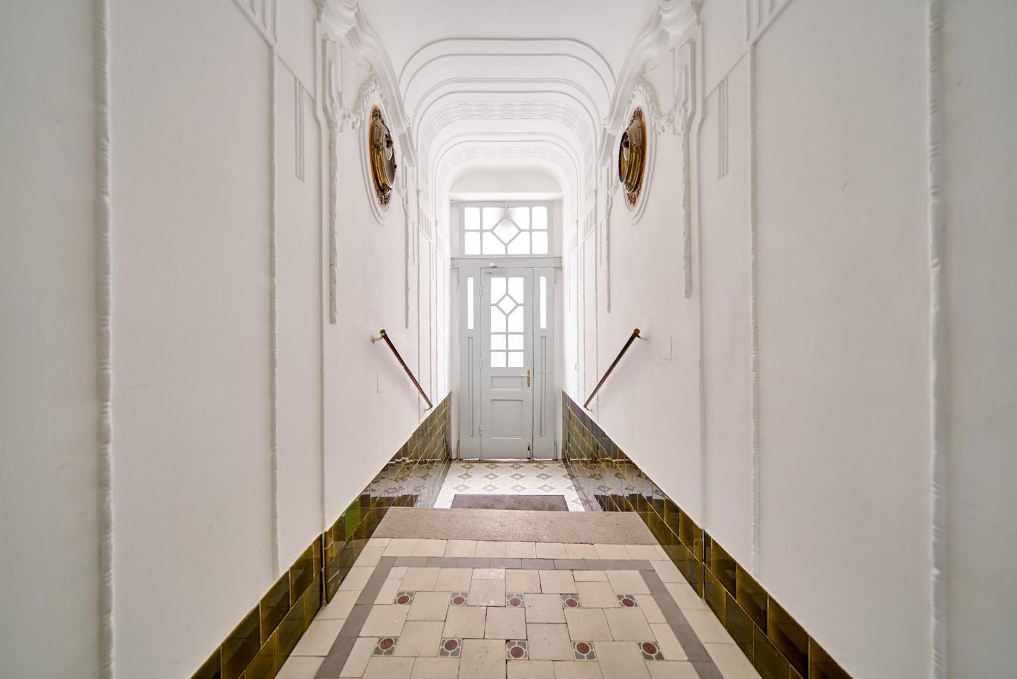 Leuhusen Collection Vienna, Wien