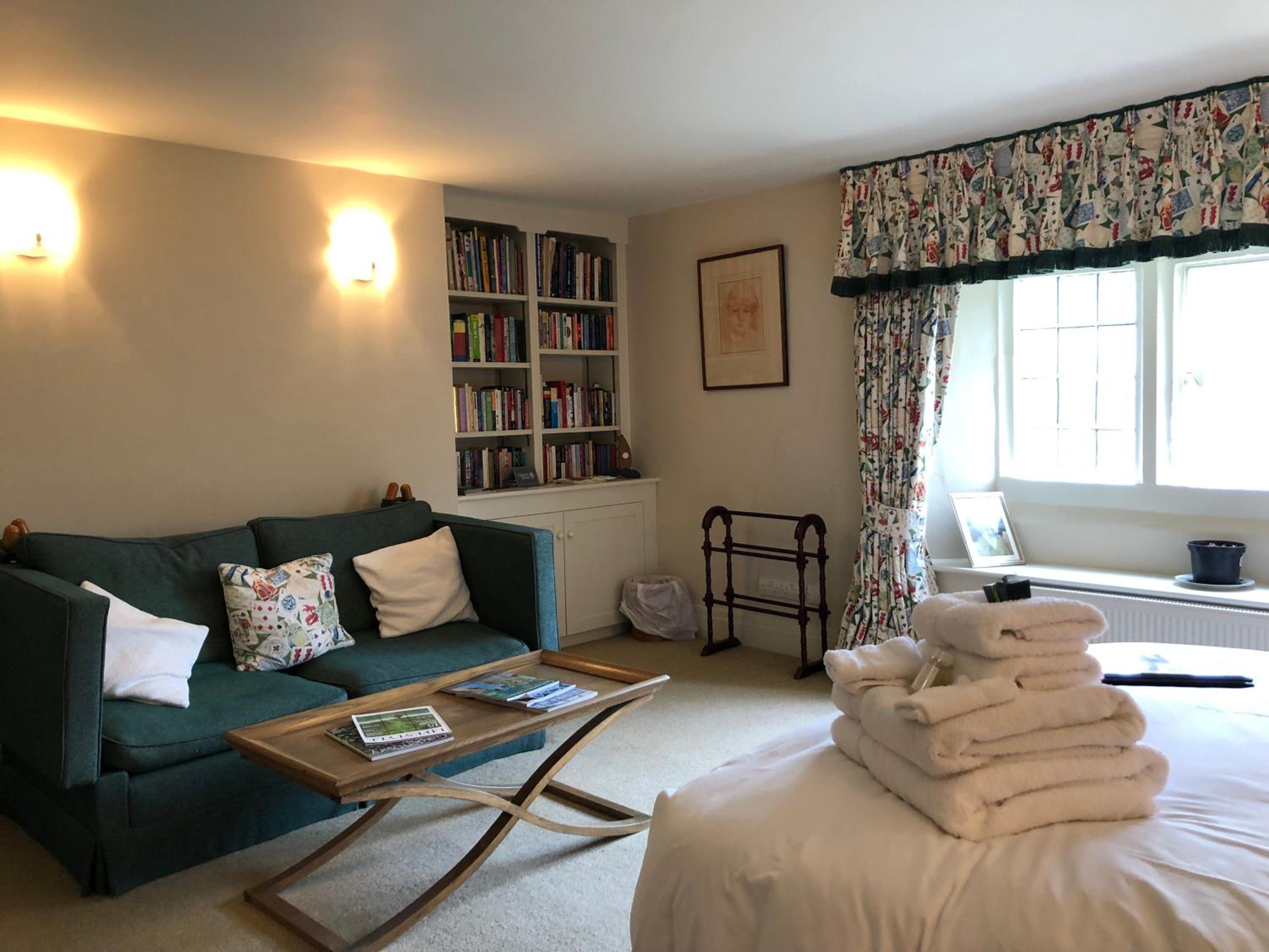 Aylworth Manor