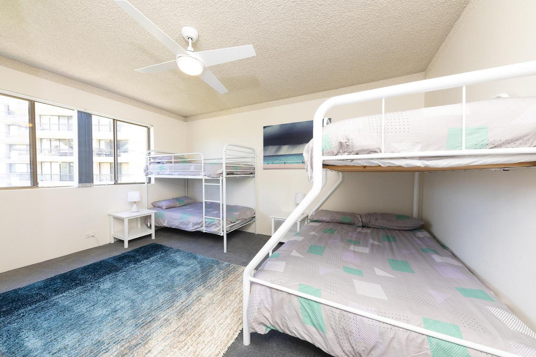 Oceancrest 10 - All linen supplied Bunk linen provided for self-making