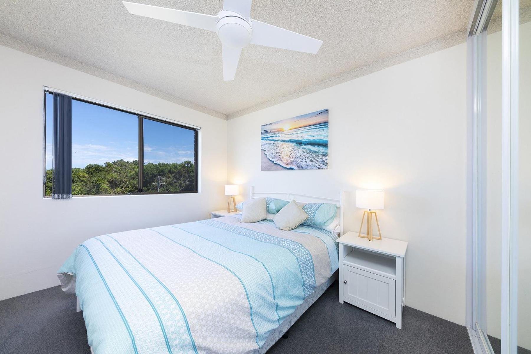 Oceancrest 10 - All linen supplied Bunk linen provided for self-making