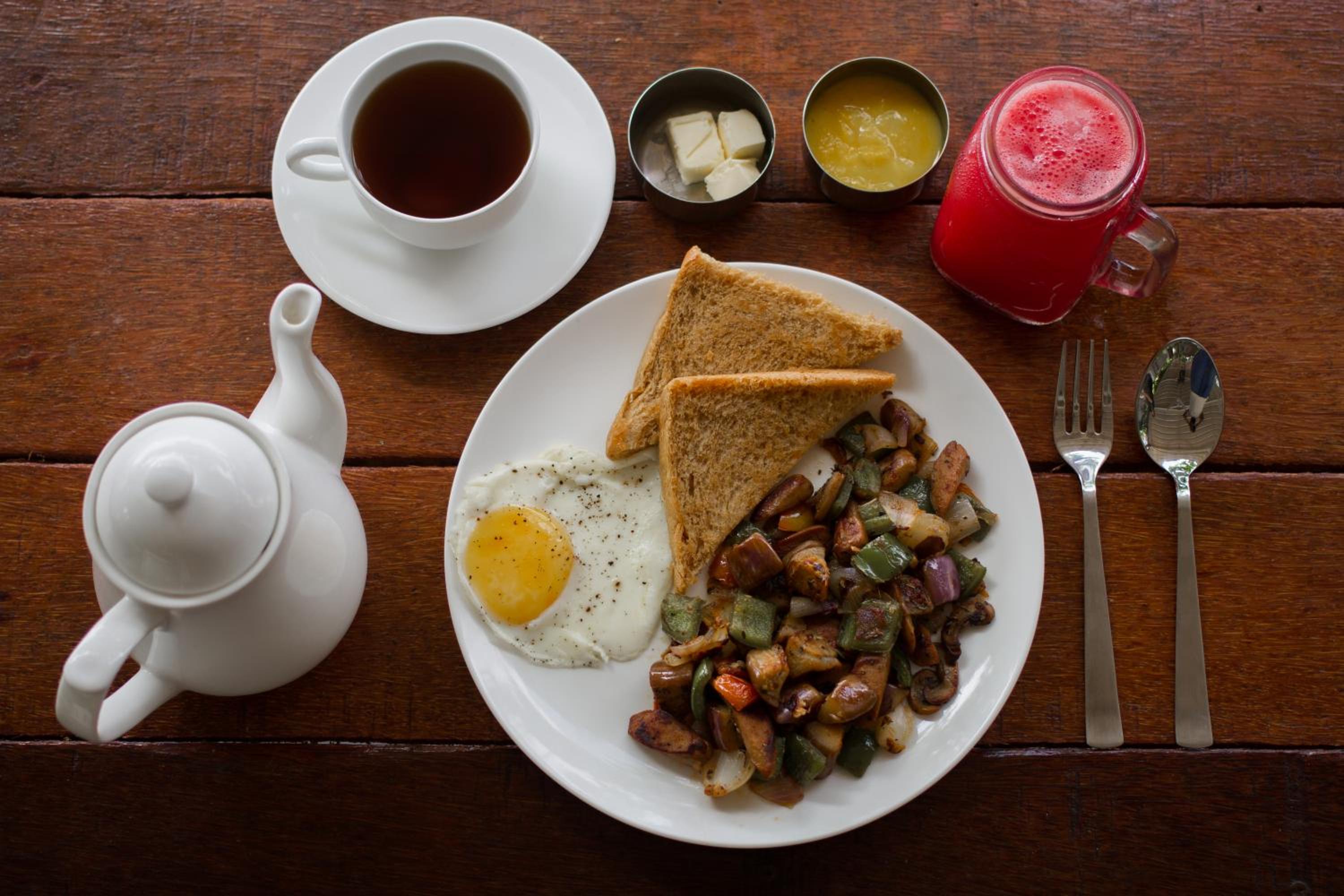Food & Beverage