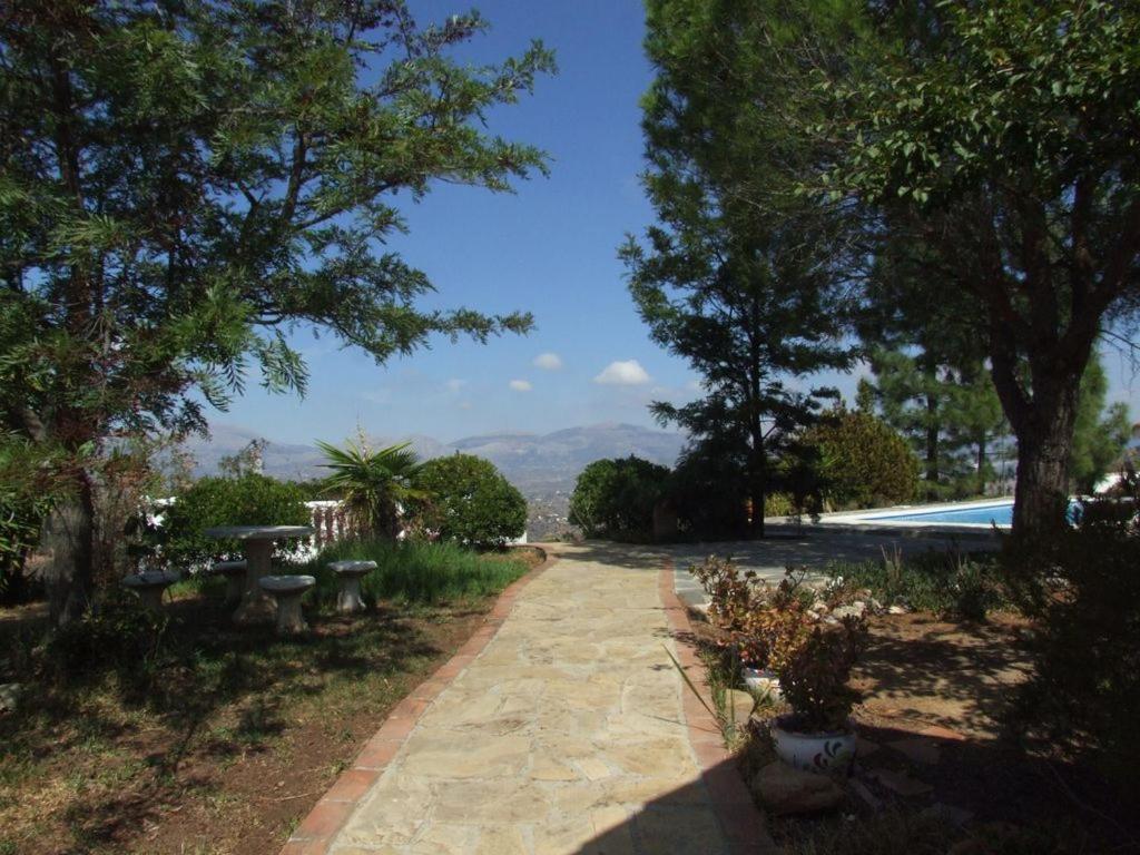 Hotel B&B Finca la Loma view 2