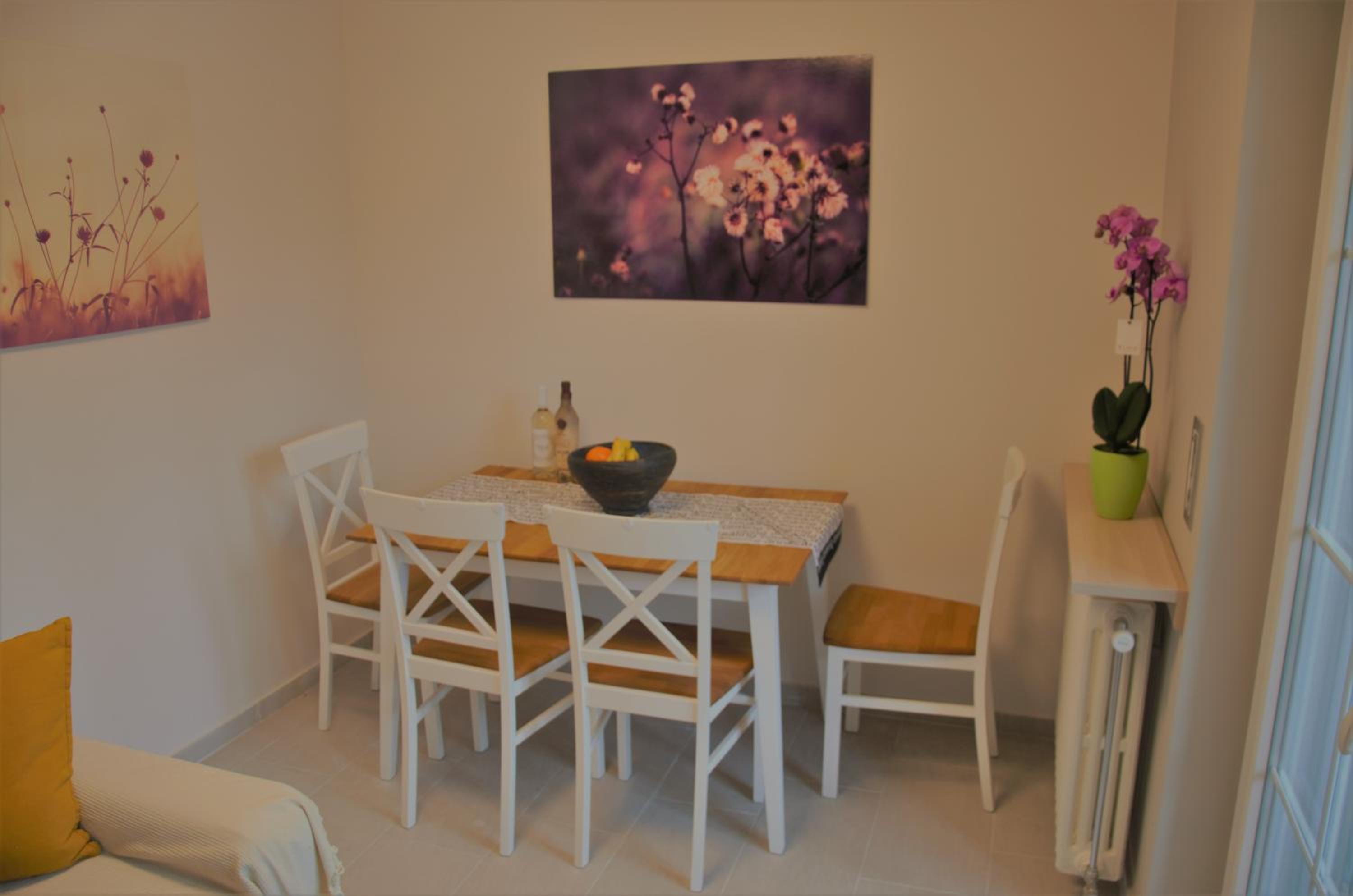 Spacious 2-bedroom apartment with luxury feel view 2