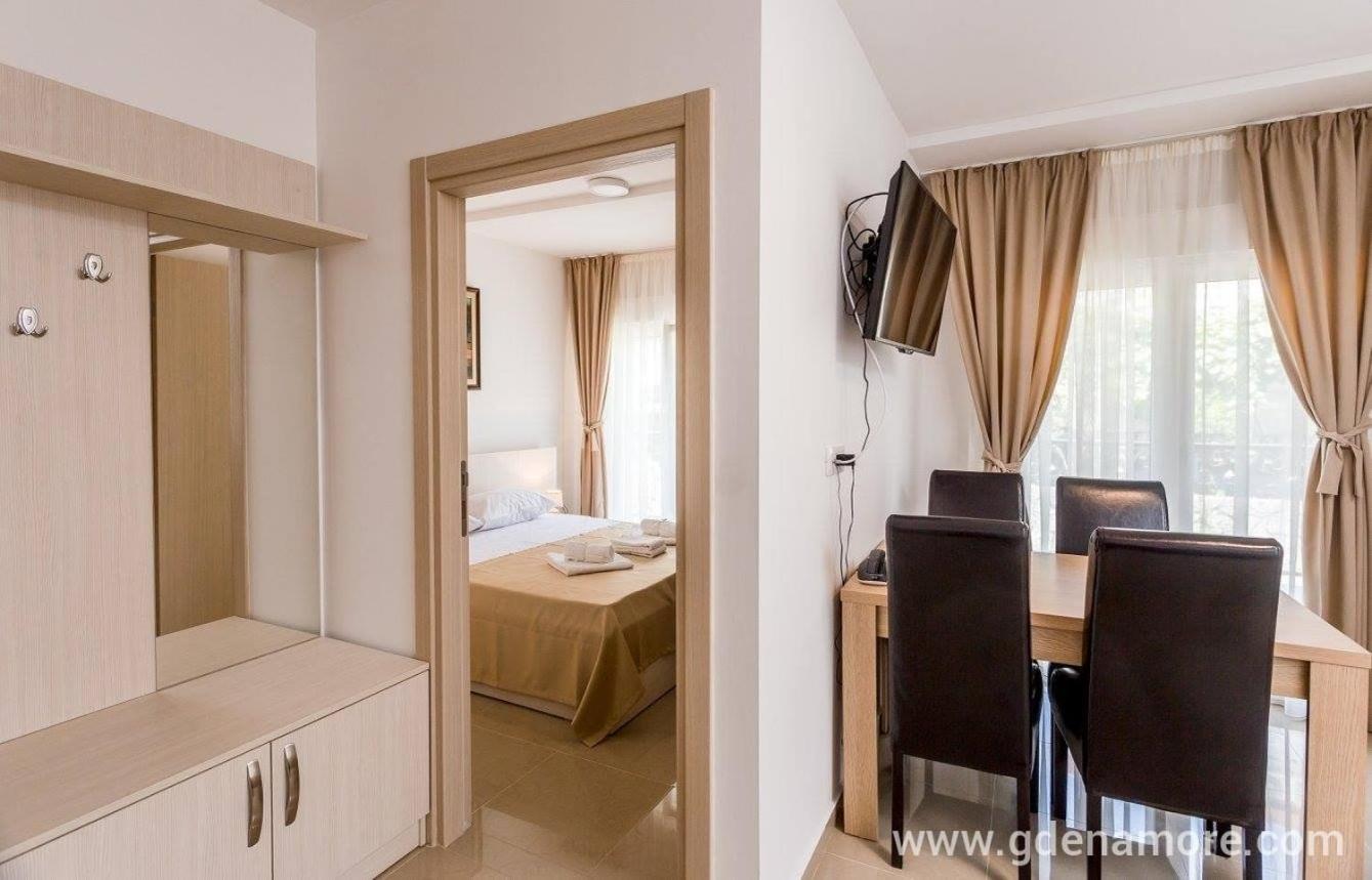 Apartments Belani