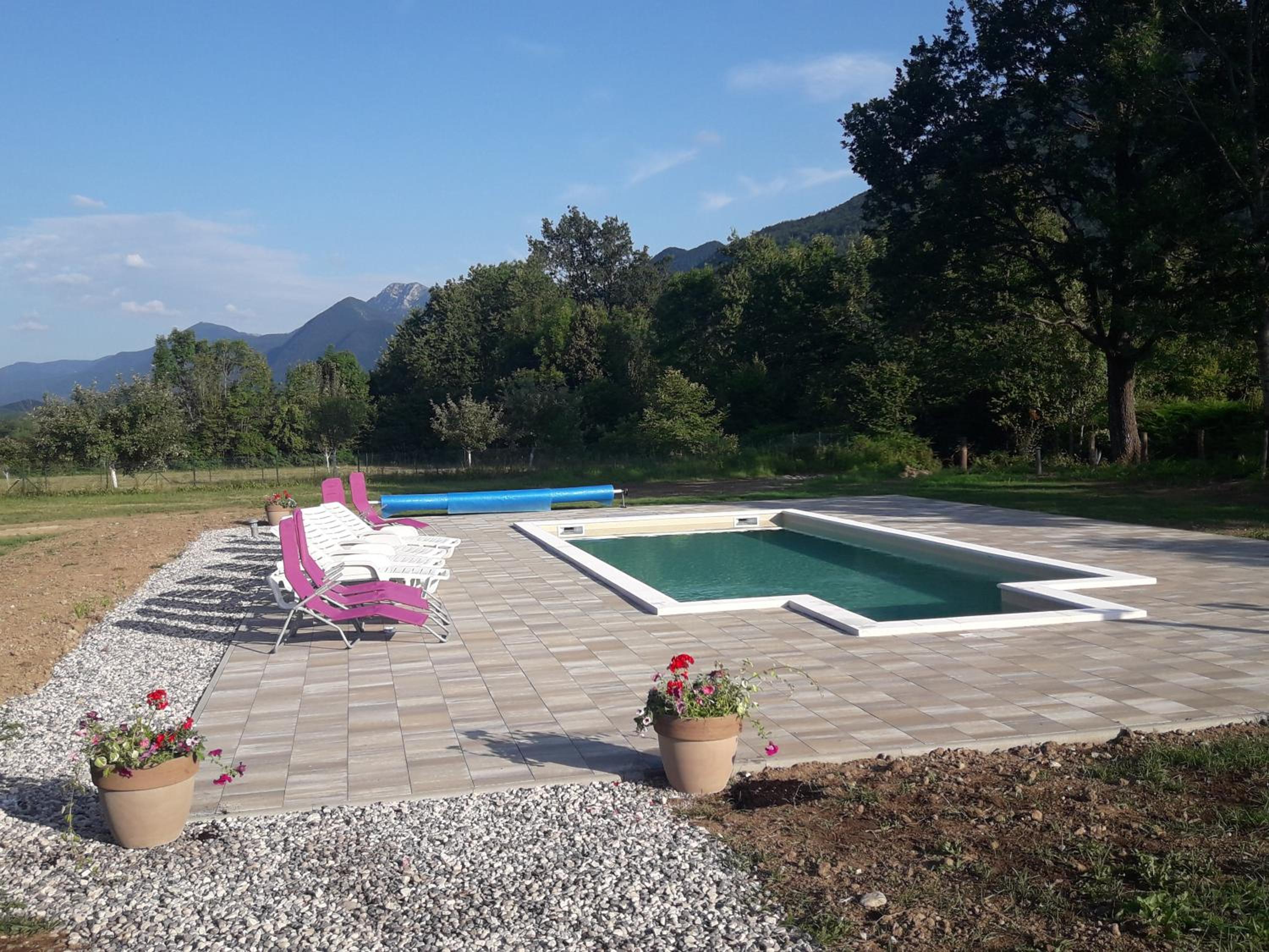 Holiday Home Rizvan City view 2