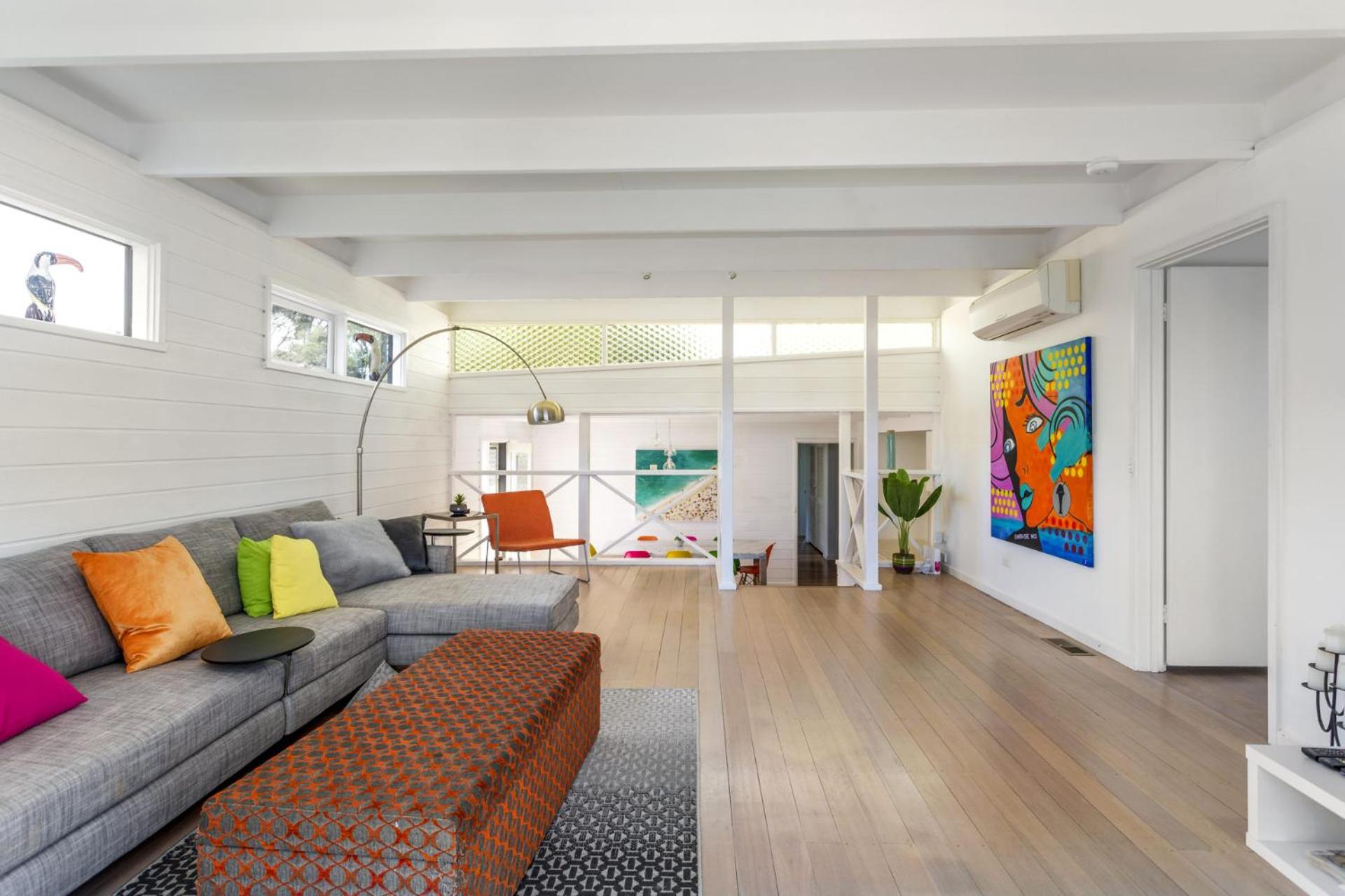 At Agnes Ave: coastal views