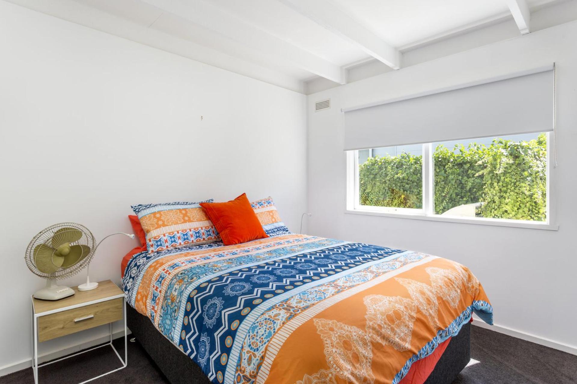 At Agnes Ave: coastal views