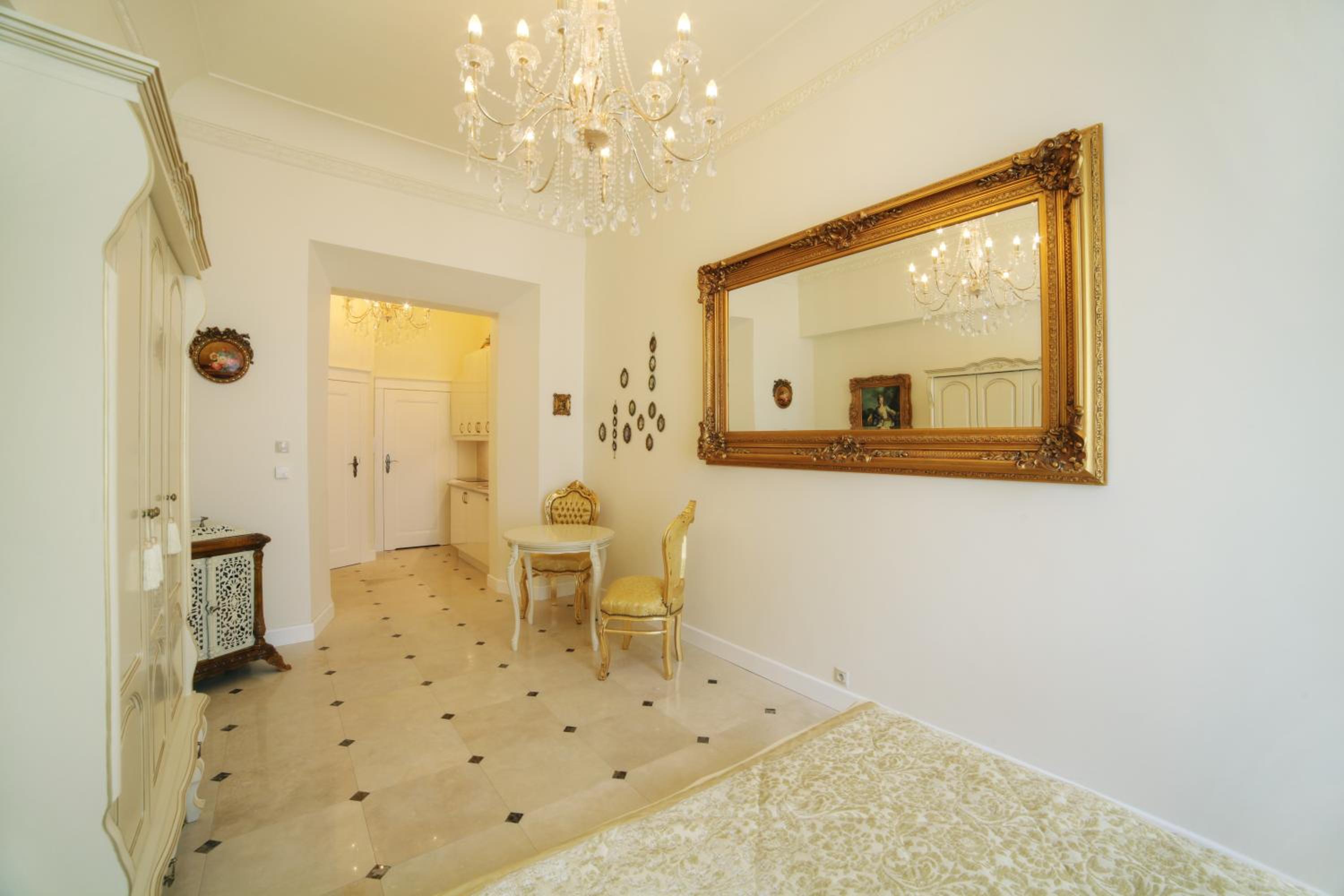 P&J Apartamenty Stolarska view 4