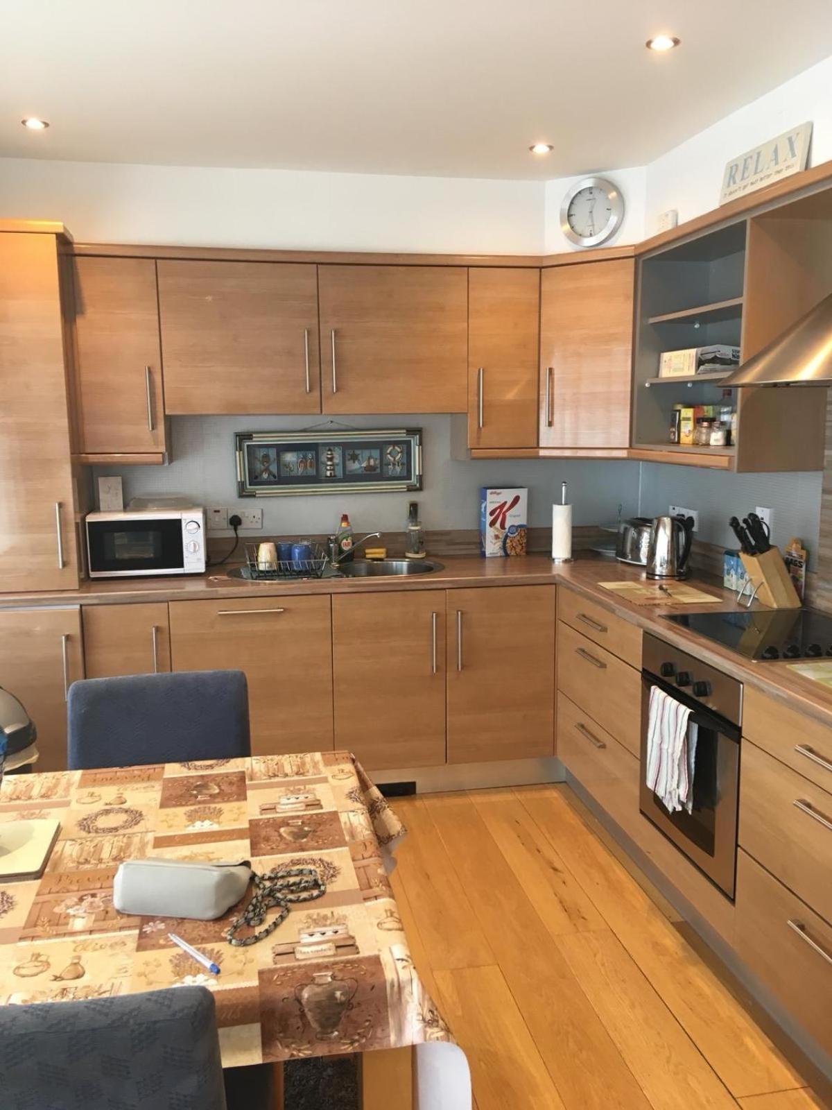 Beautiful Portrush Apartment in prime location view 3