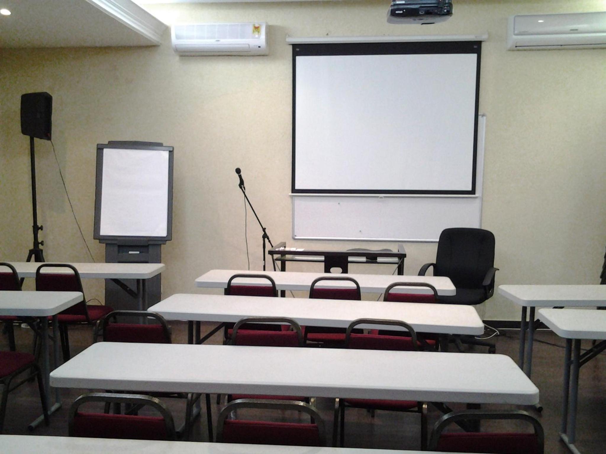 meeting & event spaces