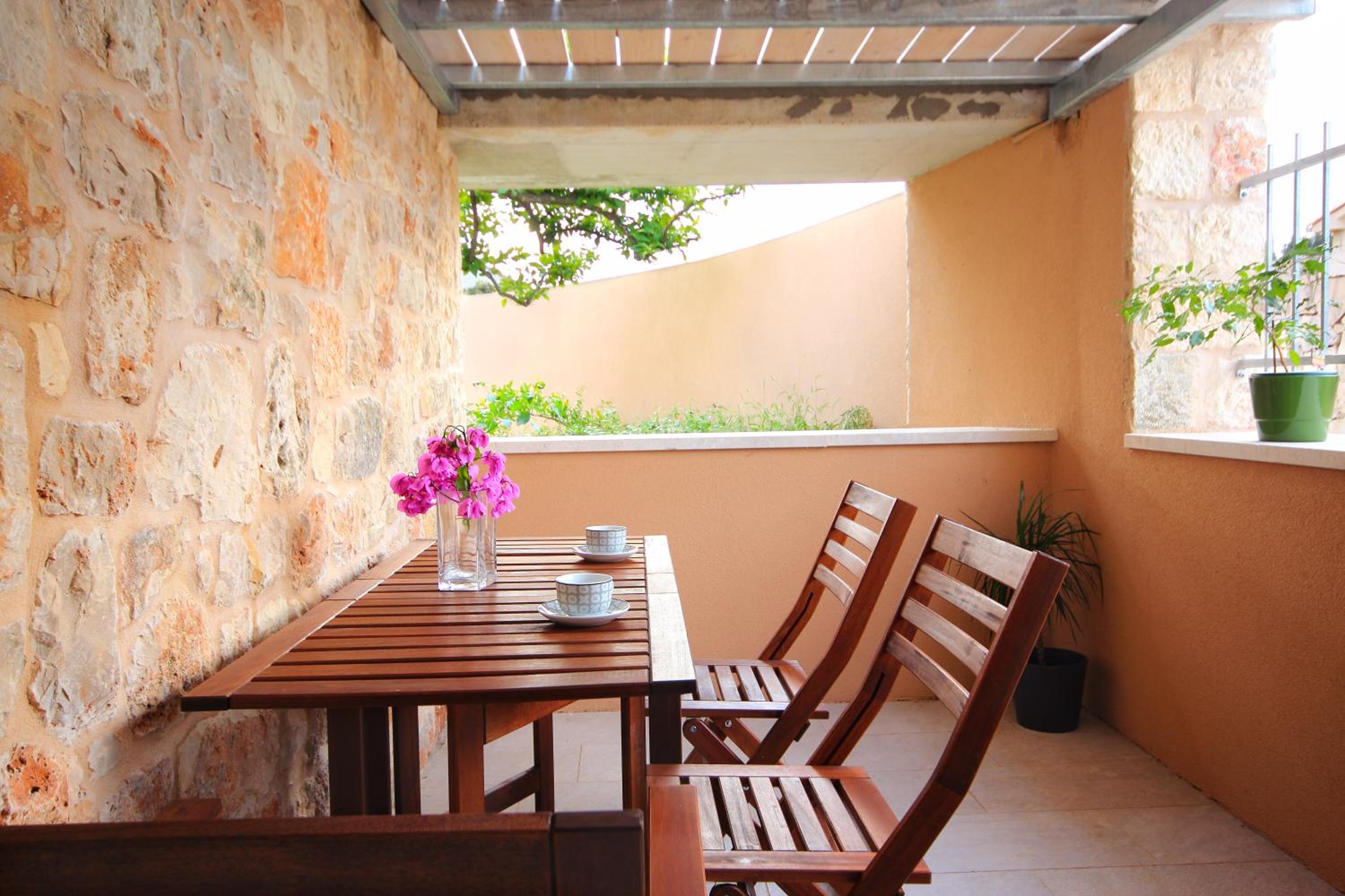 Island stonehouse villa Kala mendula view 5