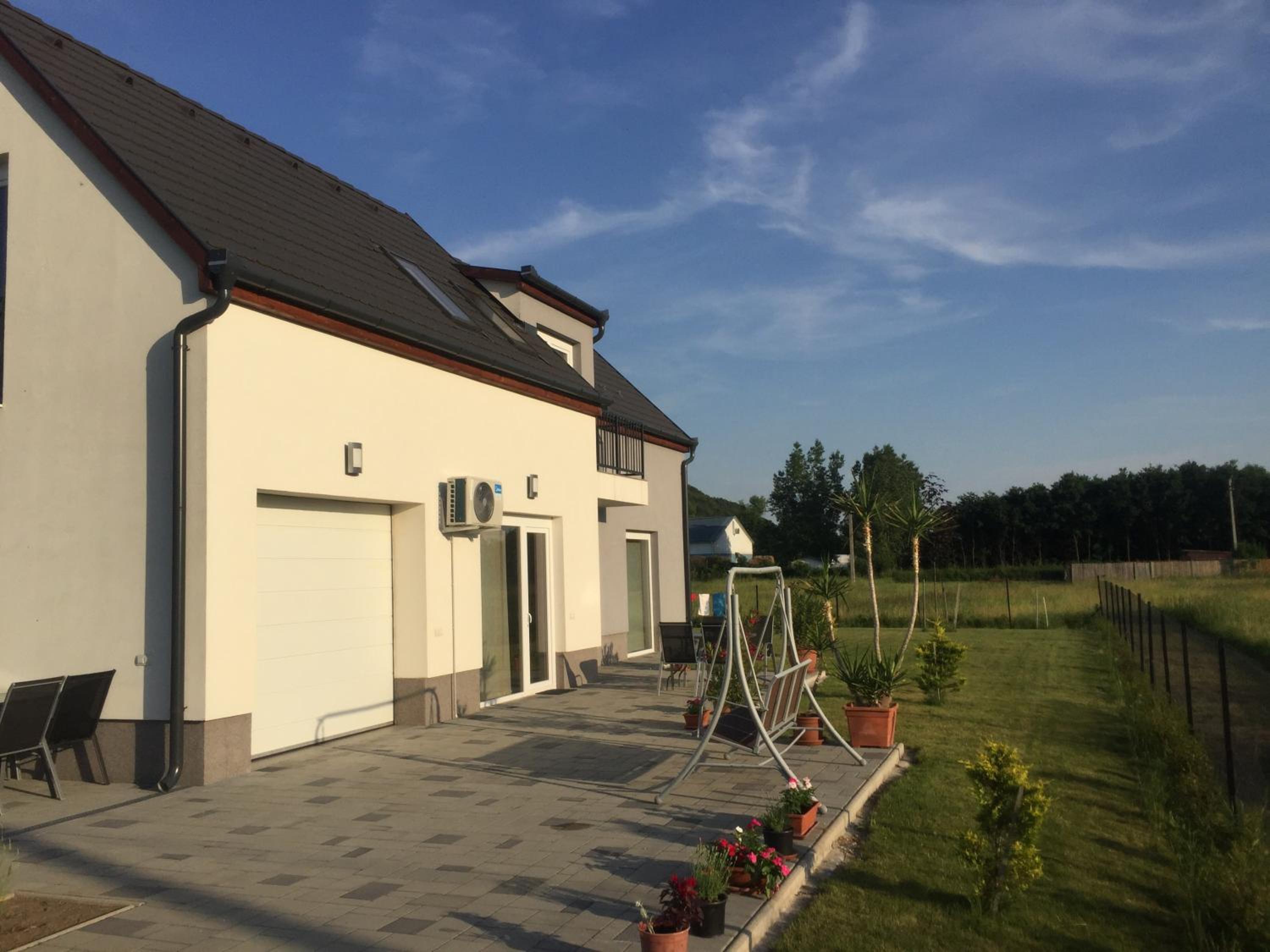 Szabolcs Apartments