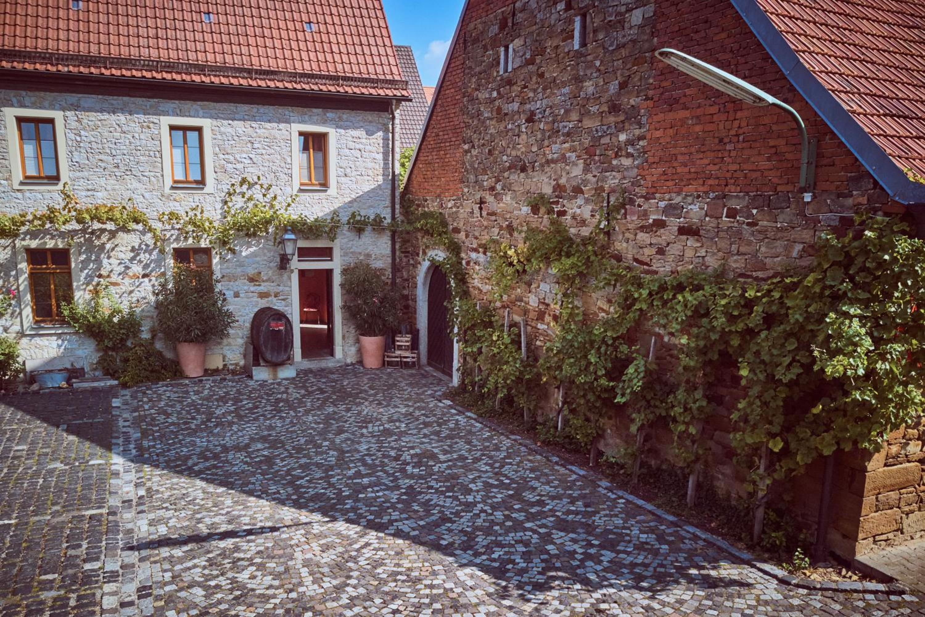 Photo 49