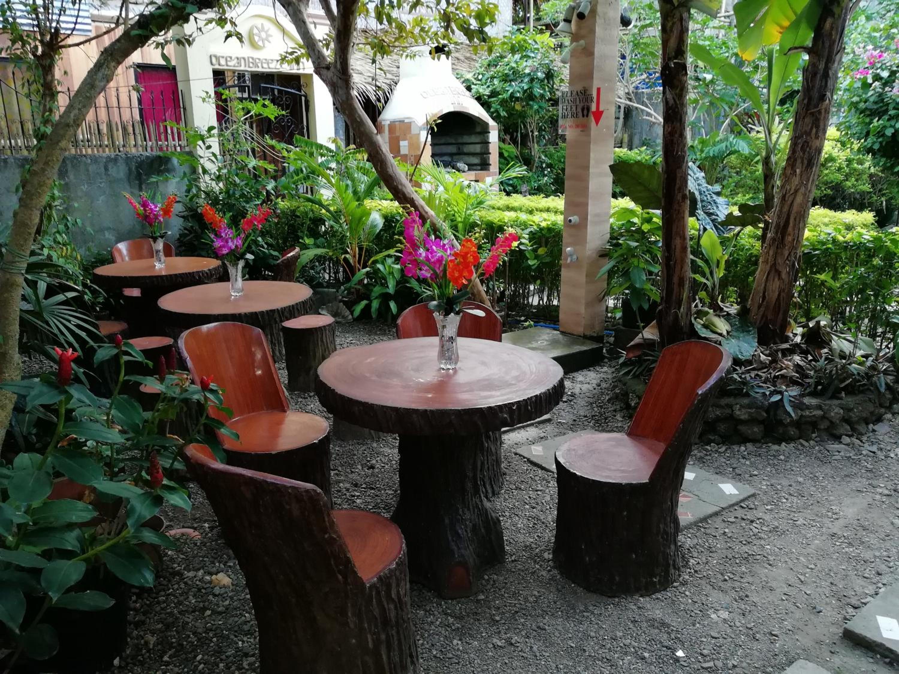 Photo 10