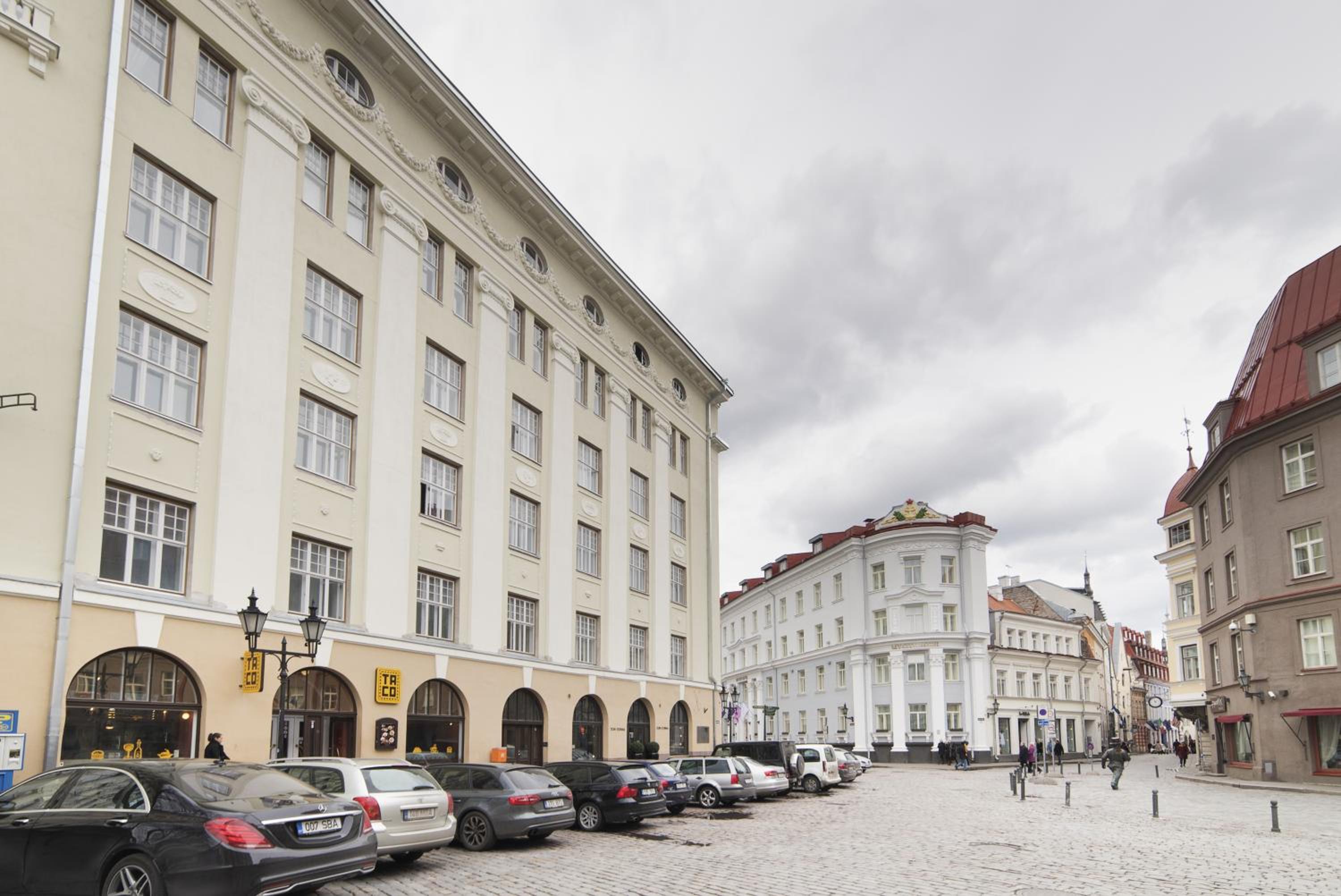 Classic Apartments in Old Town