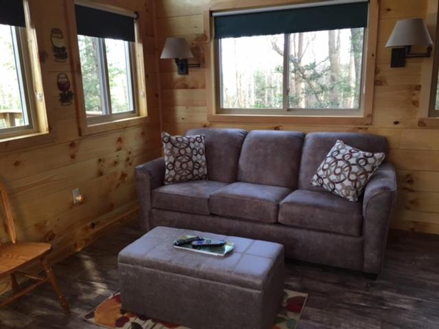 Country Road Cabins