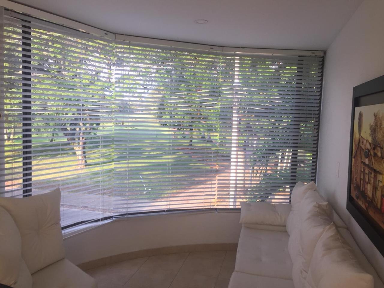 HERMOSA CASAQUINTA FAMILIAR CONDOMINIO CAMPESTRE EL PEÑON Piscina Privada Campo de Golf